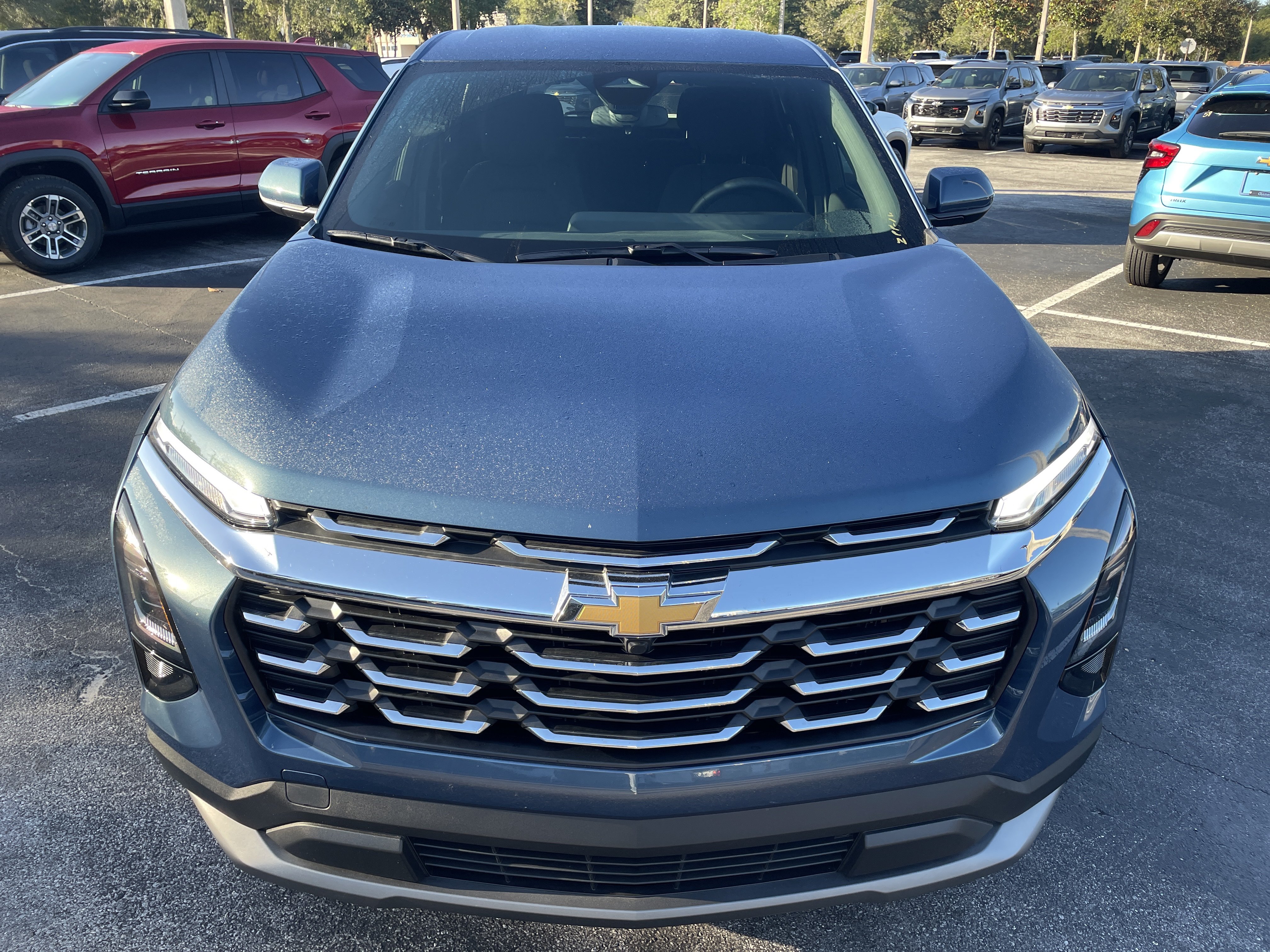 2027 Chevrolet Equinox LT - Photo 9
