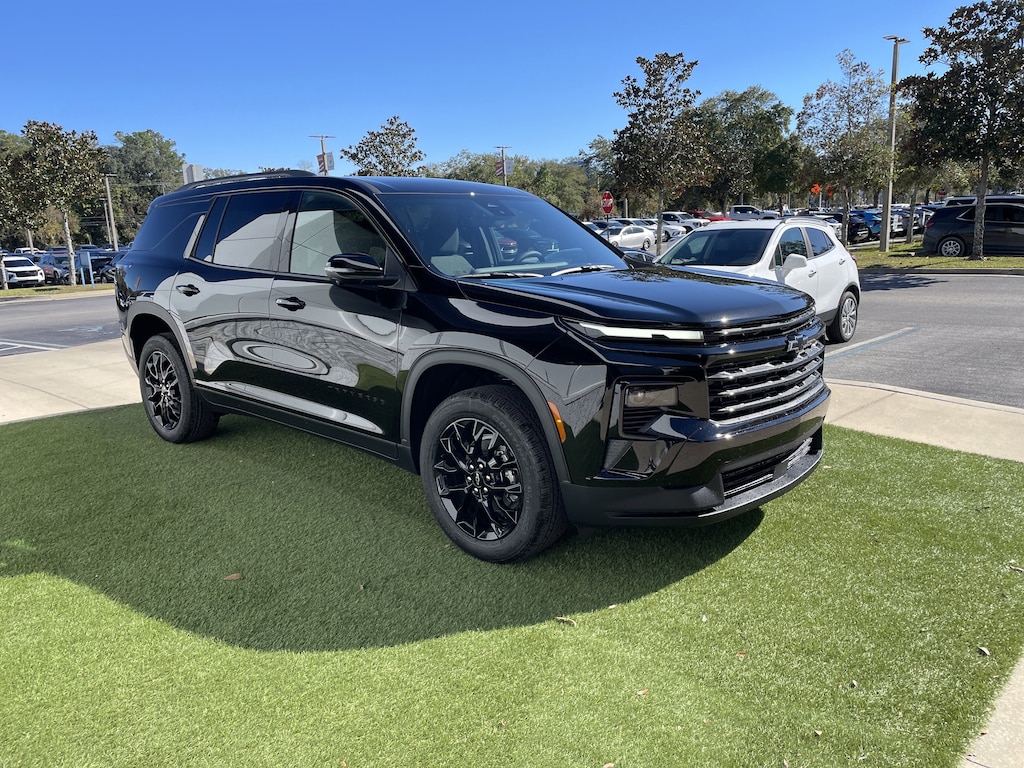 New 2026 Chevrolet Traverse LT SUV