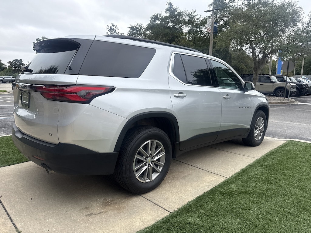 Used 2022 Chevrolet Traverse LT Leather SUV