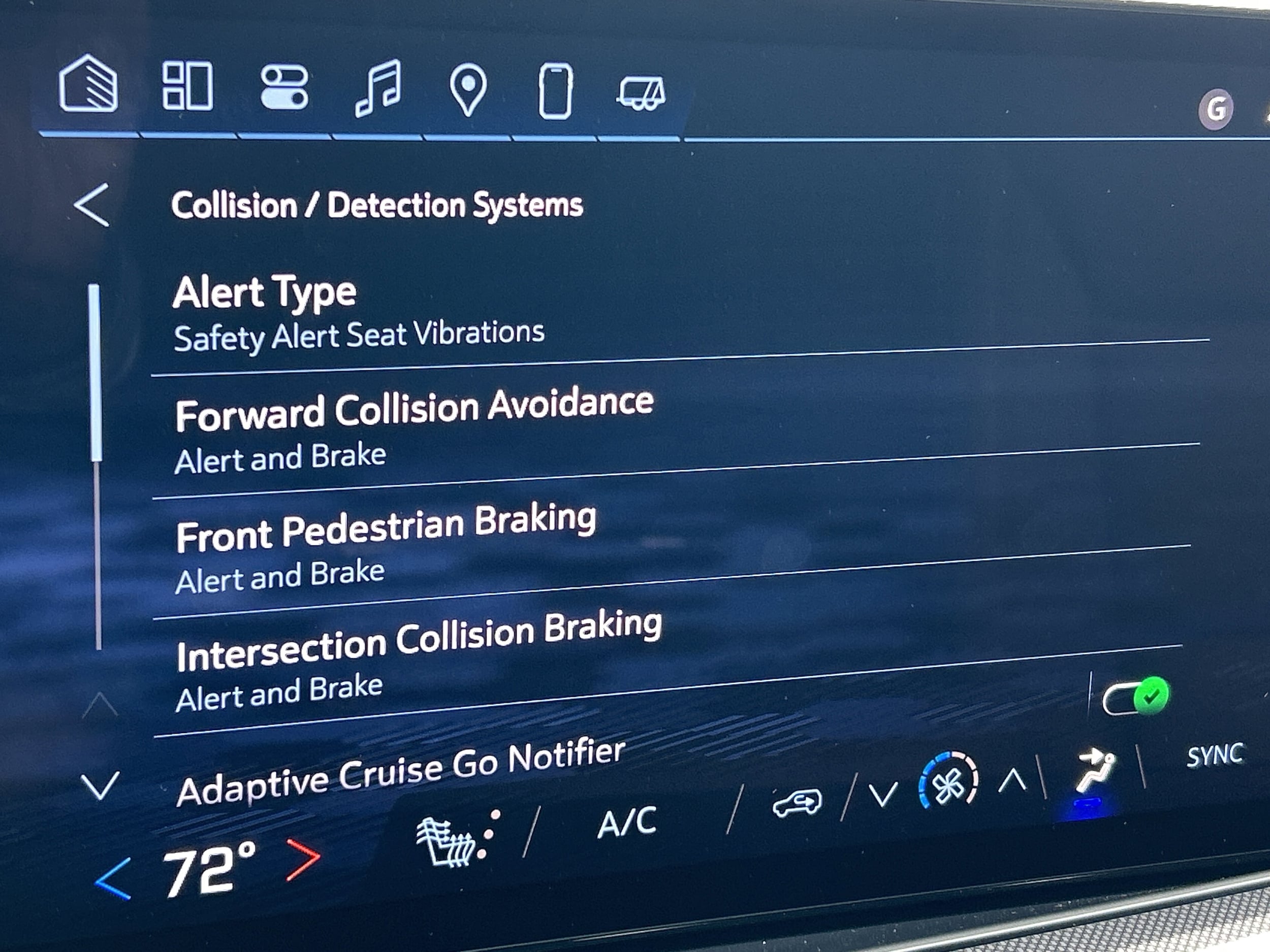 2025 Chevrolet Suburban RST - Photo 46