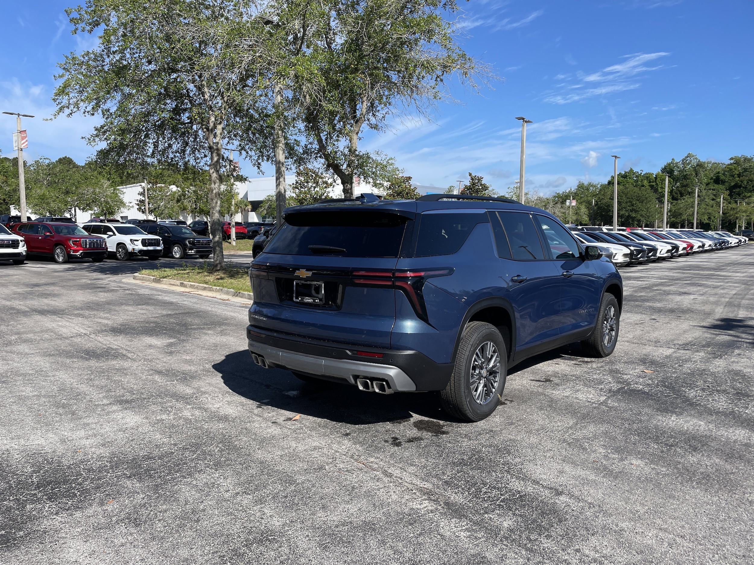2026 Chevrolet Traverse LT - Photo 7