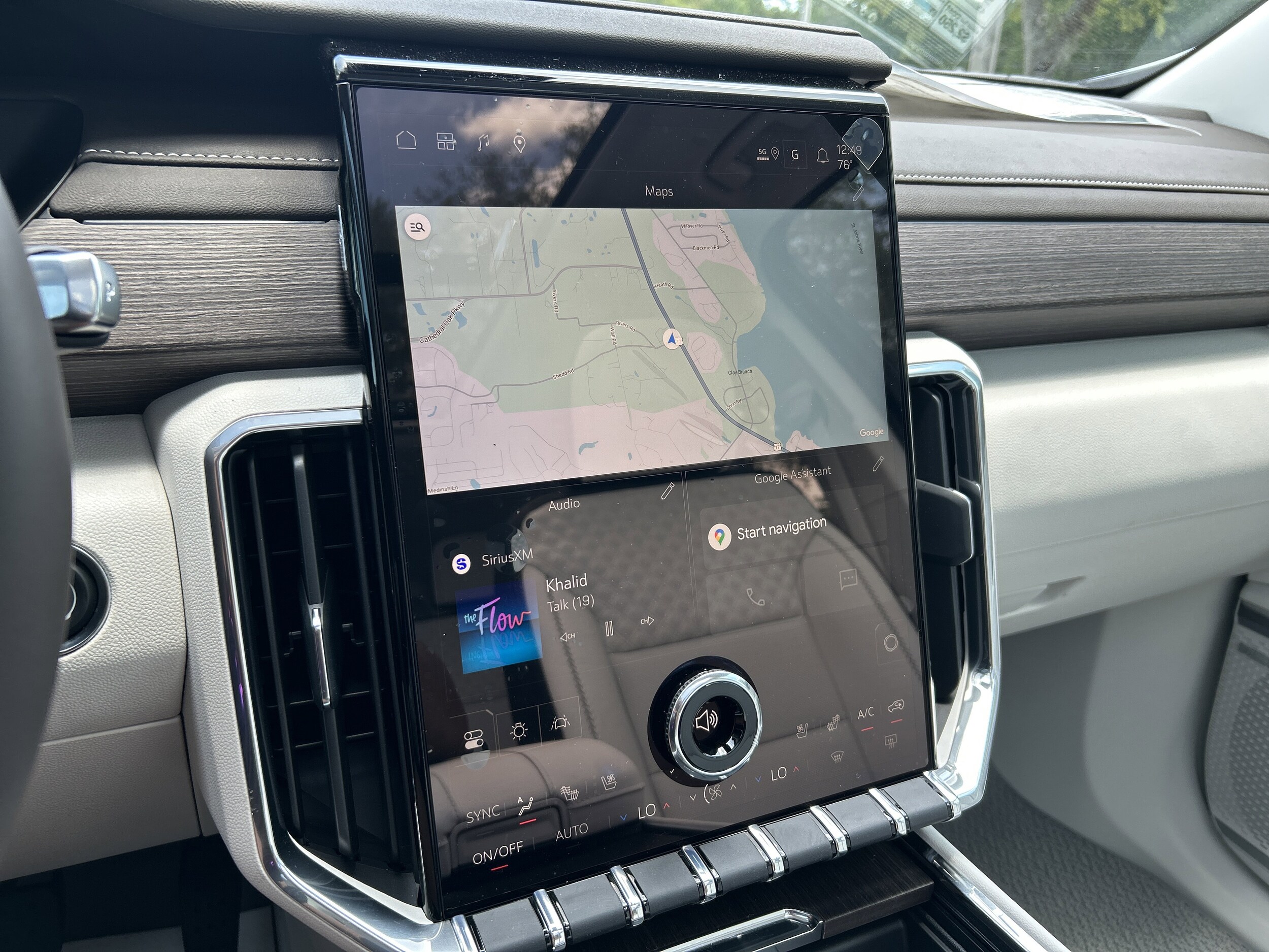 2026 GMC Acadia Denali - Photo 26