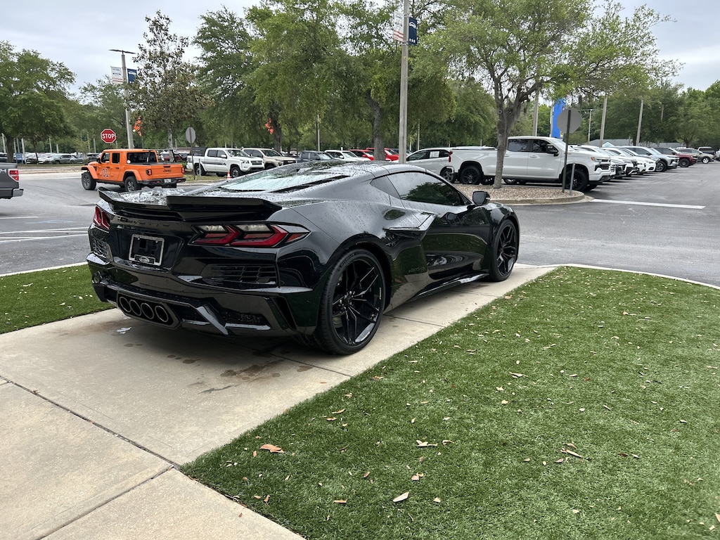 Used 2025 Chevrolet Corvette Z06 1LZ Performance