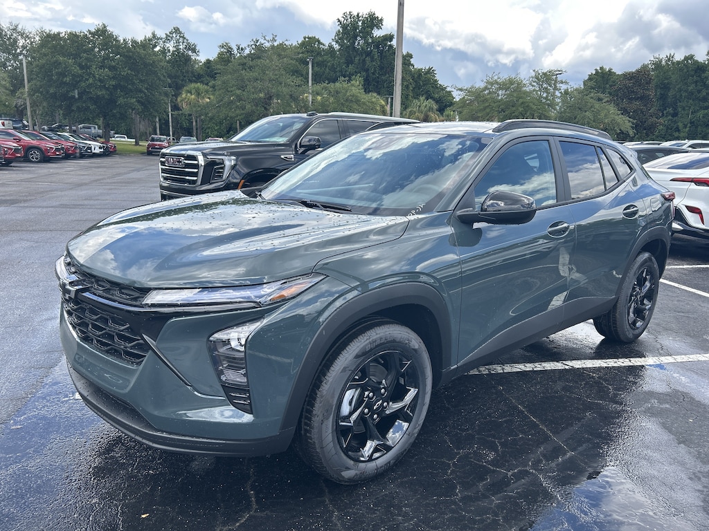 New 2026 Chevrolet Trax LT SUV