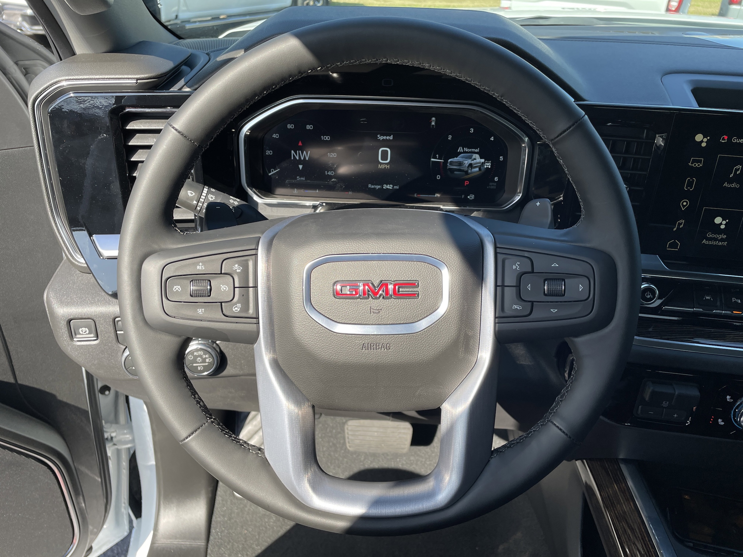 2026 GMC Sierra 1500 Elevation - Photo 17