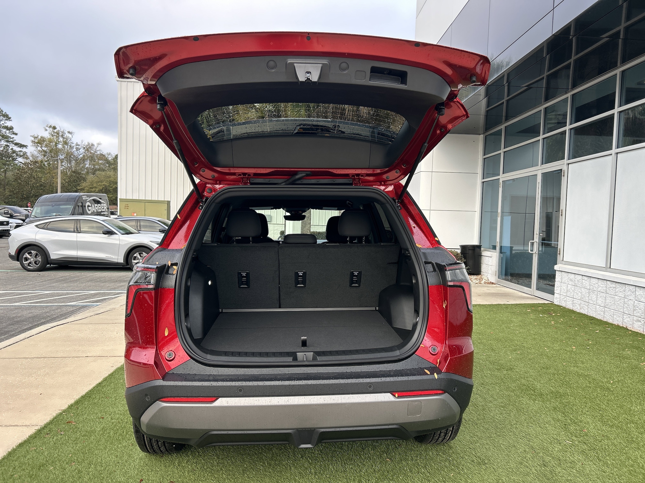2026 Chevrolet Equinox LT - Photo 10