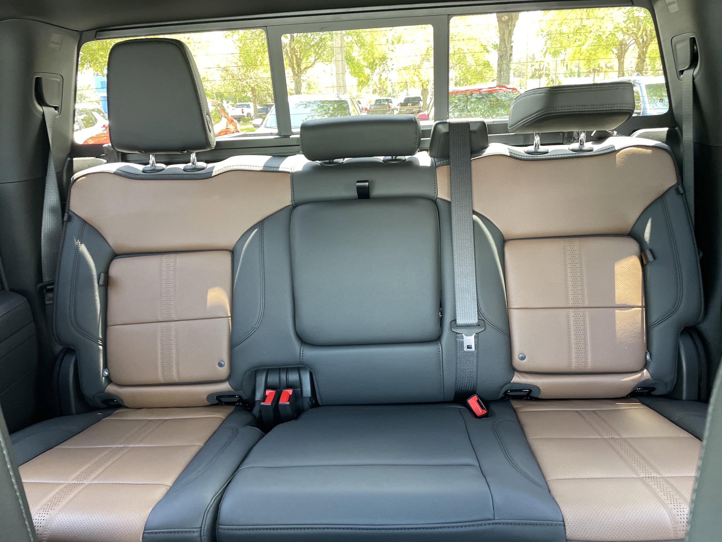 2026 Chevrolet Silverado 1500 High Country - Photo 28
