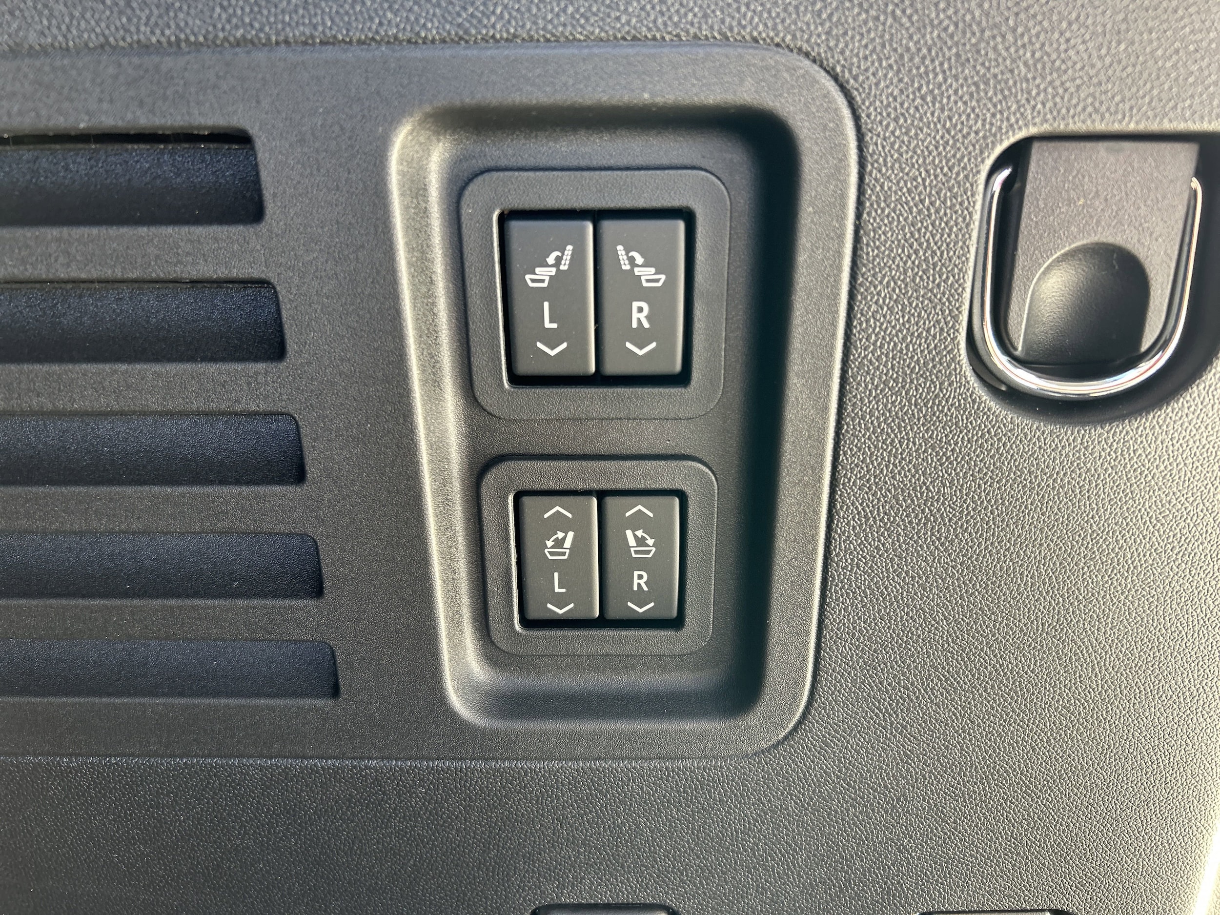 2026 Buick Enclave Sport Touring - Photo 12