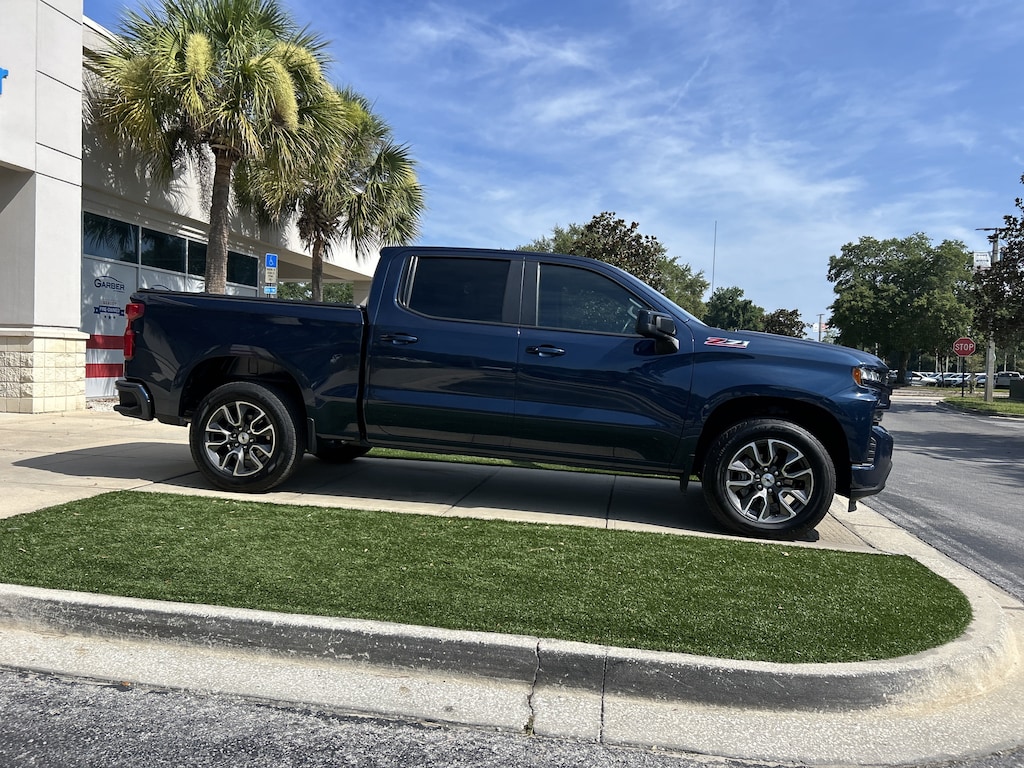 Used 2020 Chevrolet Silverado 1500 RST Truck