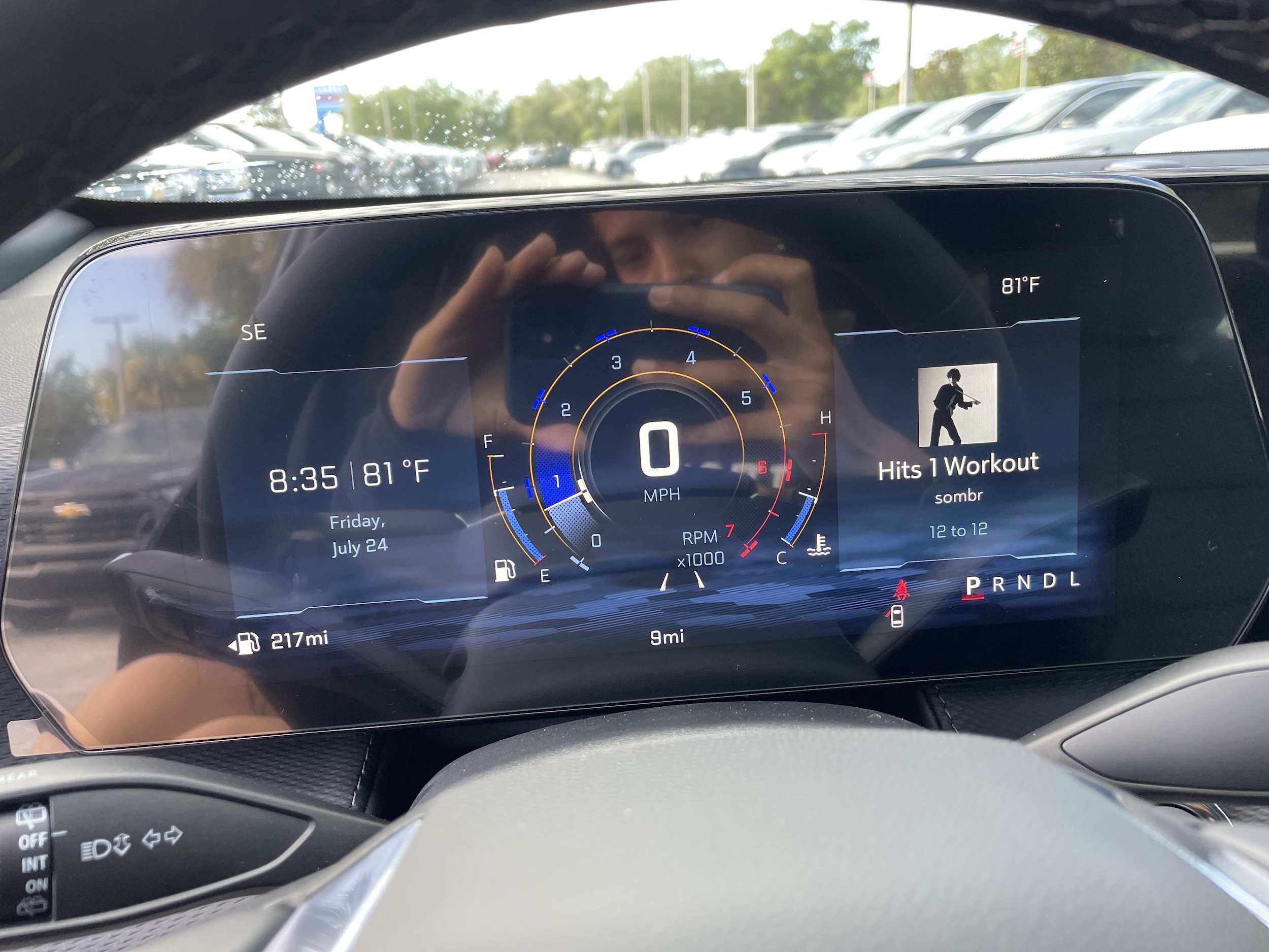 2027 Chevrolet Equinox LT - Photo 17
