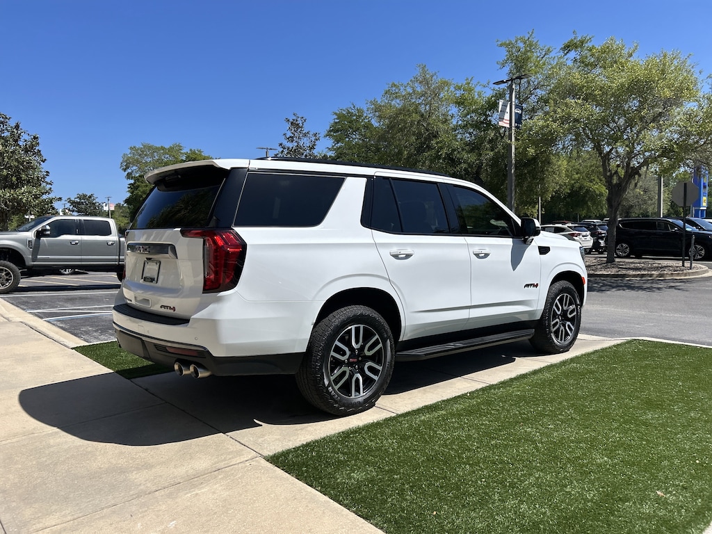 Used 2024 GMC Yukon AT4 SUV