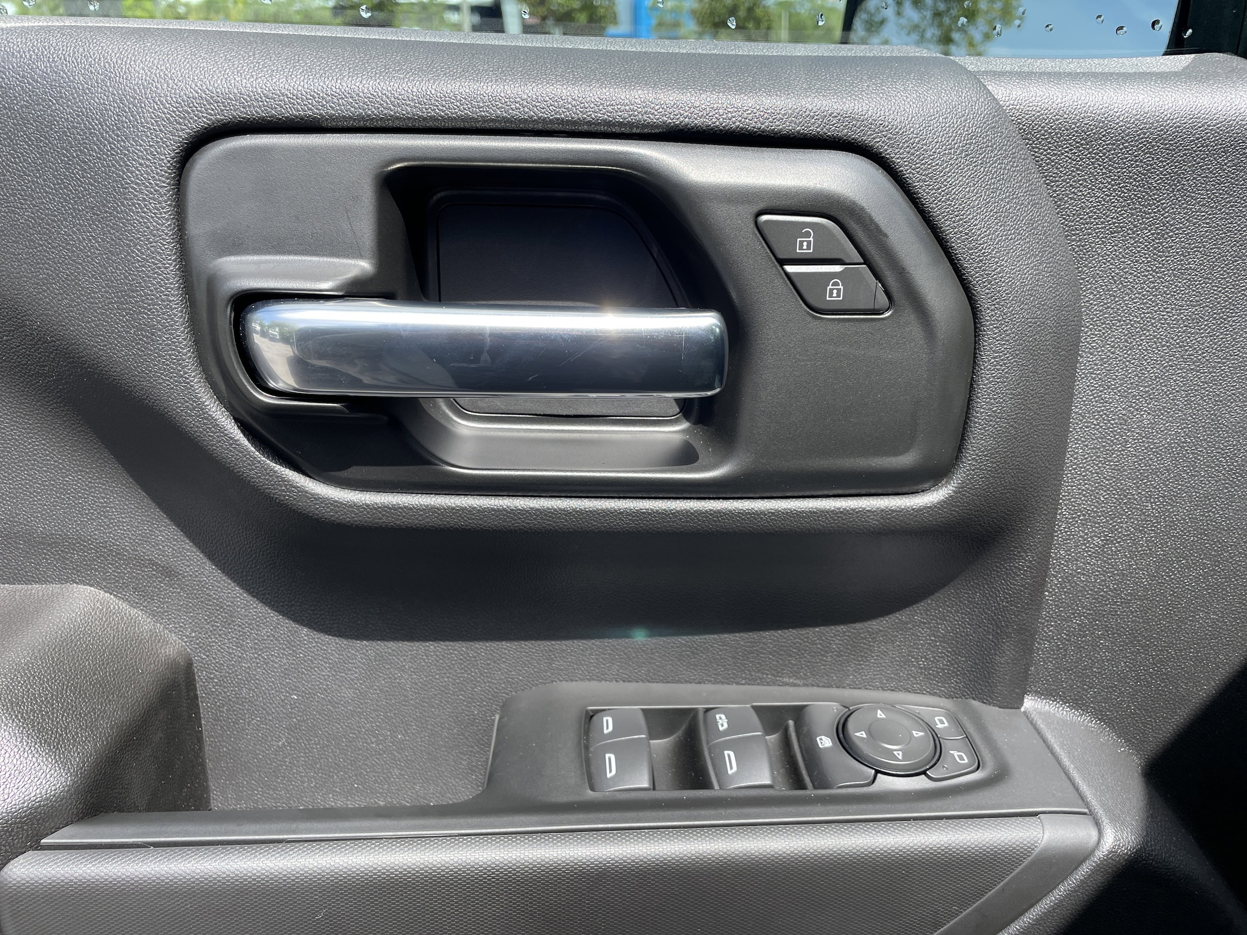 2026 Chevrolet Silverado 1500 Custom Trail Boss - Photo 10