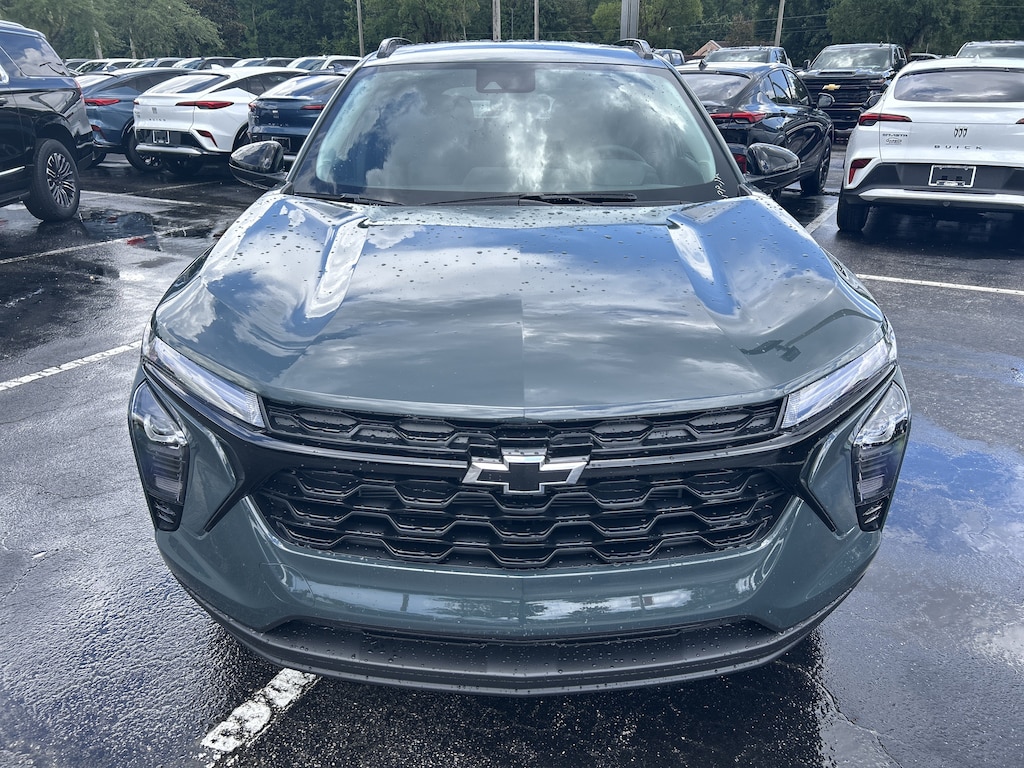 New 2026 Chevrolet Trax LT SUV