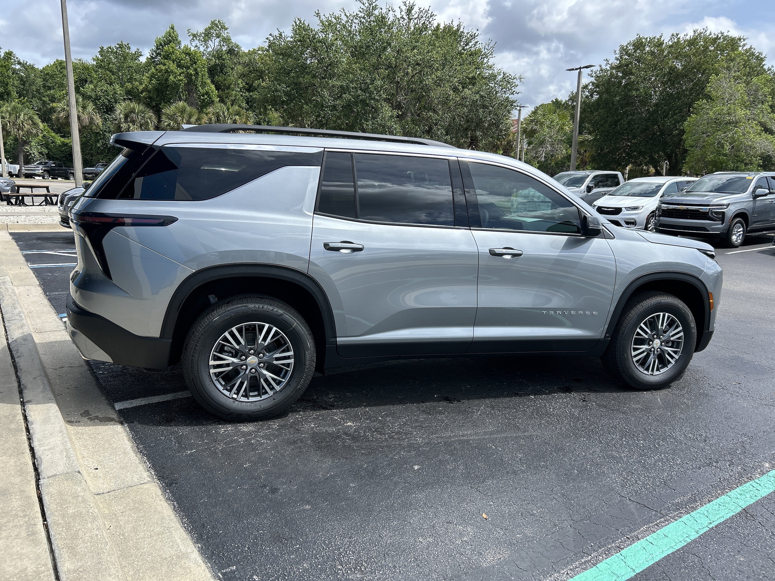 2026 Chevrolet Traverse LT - Photo 11