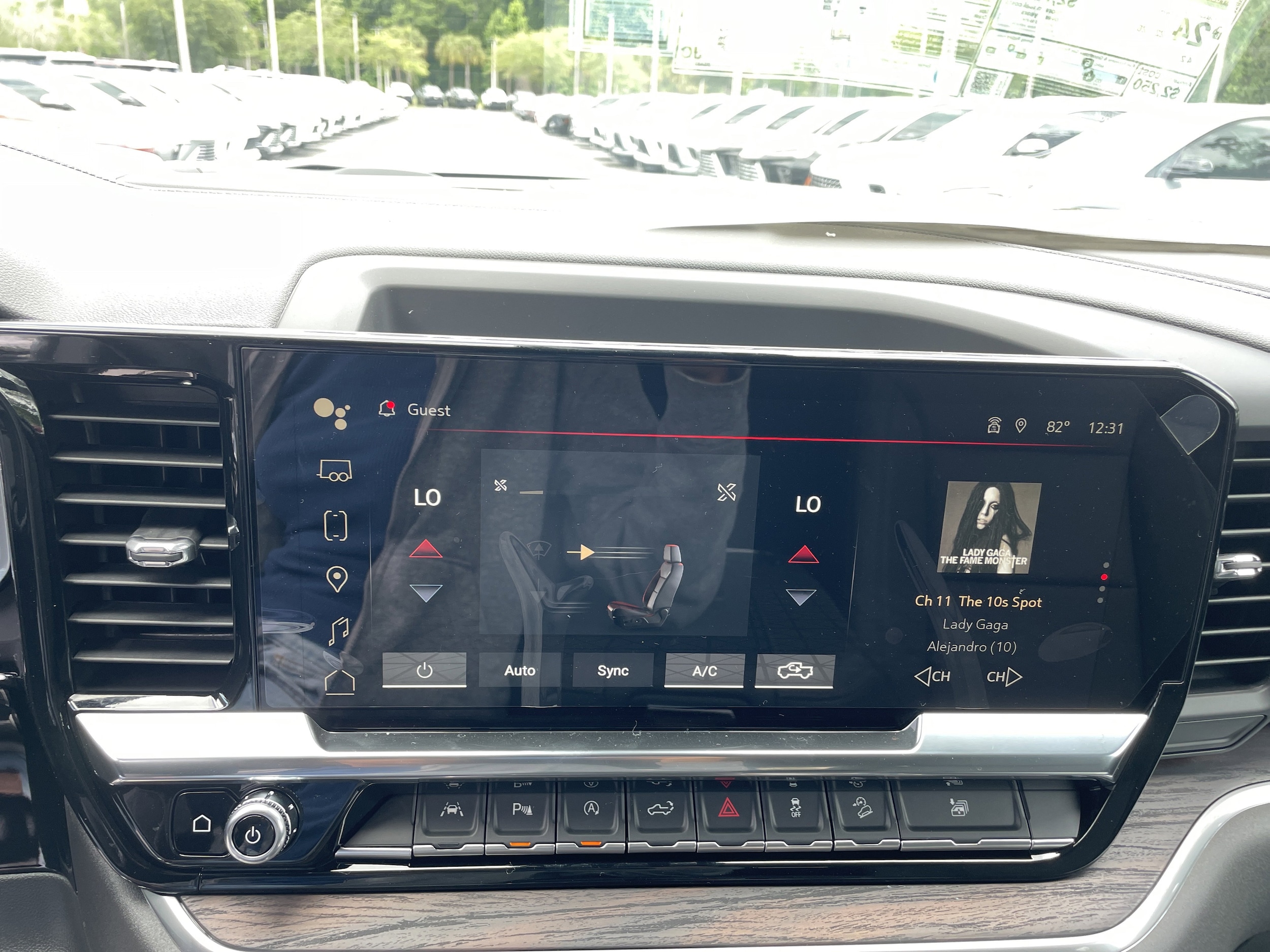 2026 GMC Sierra 1500 SLT - Photo 26