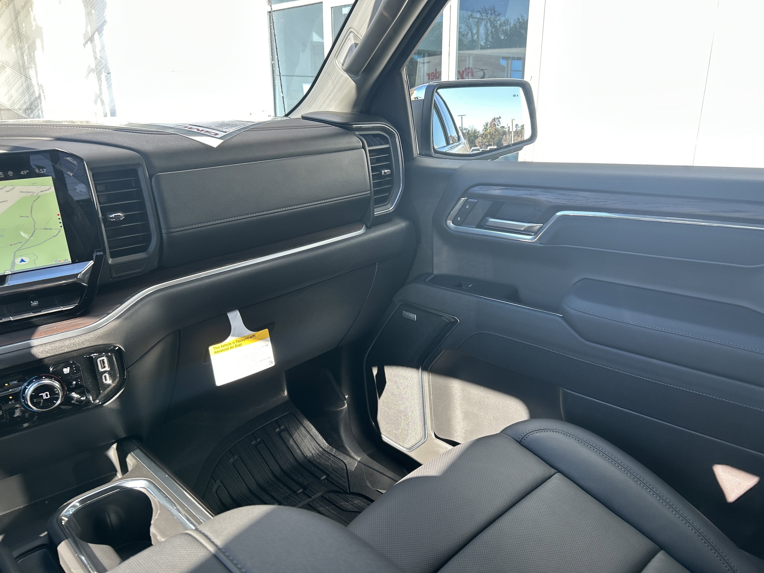 2026 GMC Sierra 1500 SLT - Photo 37