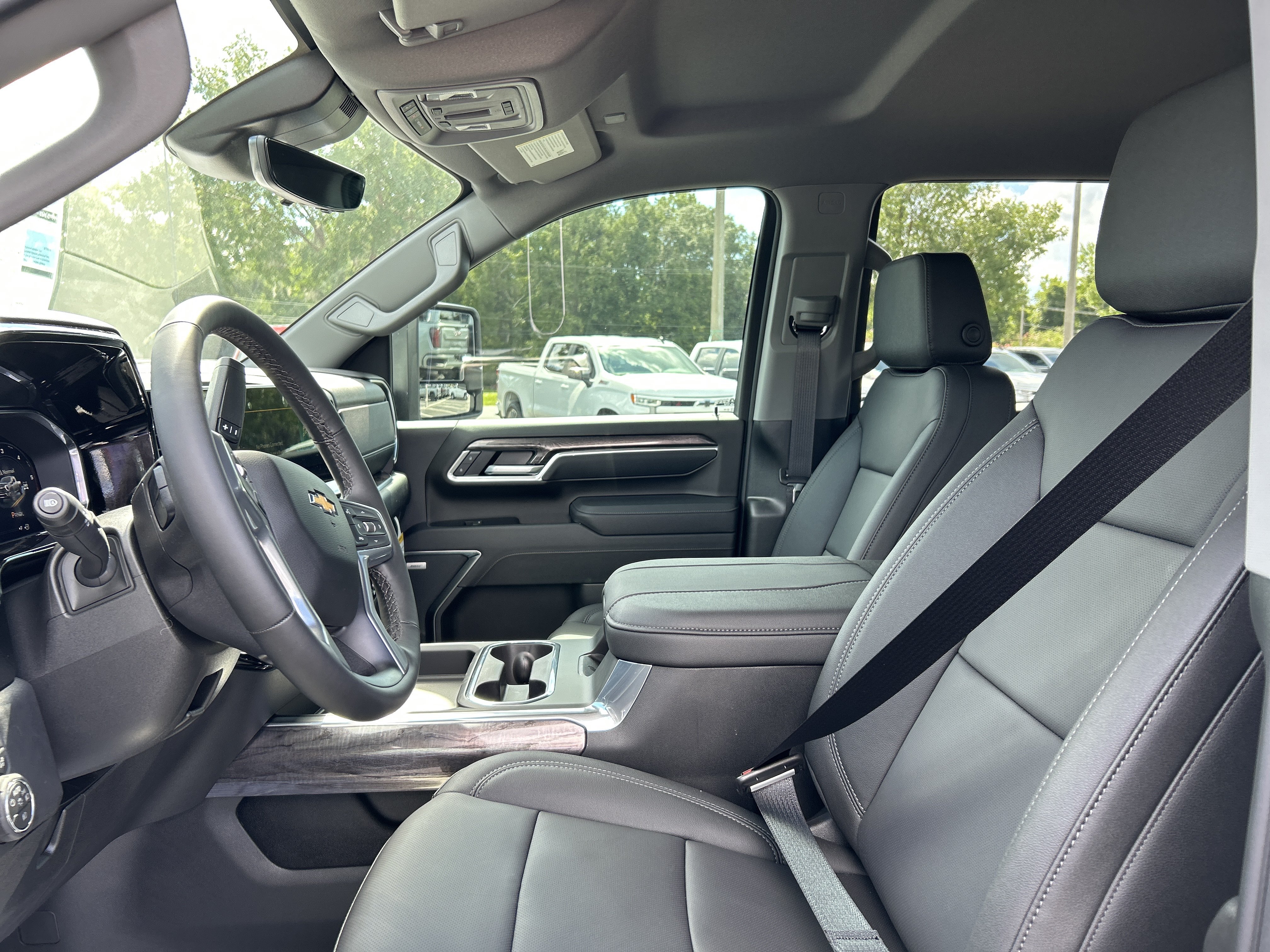 2026 Chevrolet Silverado 2500 HD LTZ - Photo 14