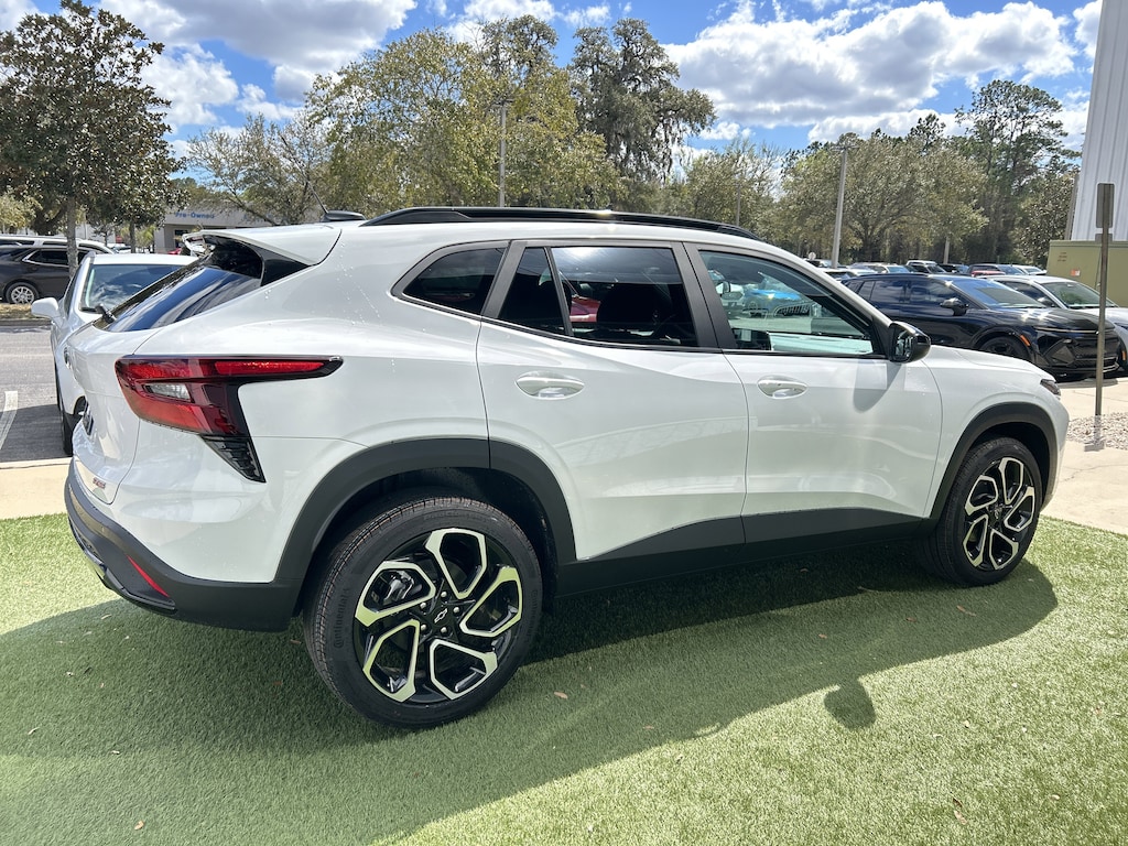 New 2026 Chevrolet Trax 2RS SUV