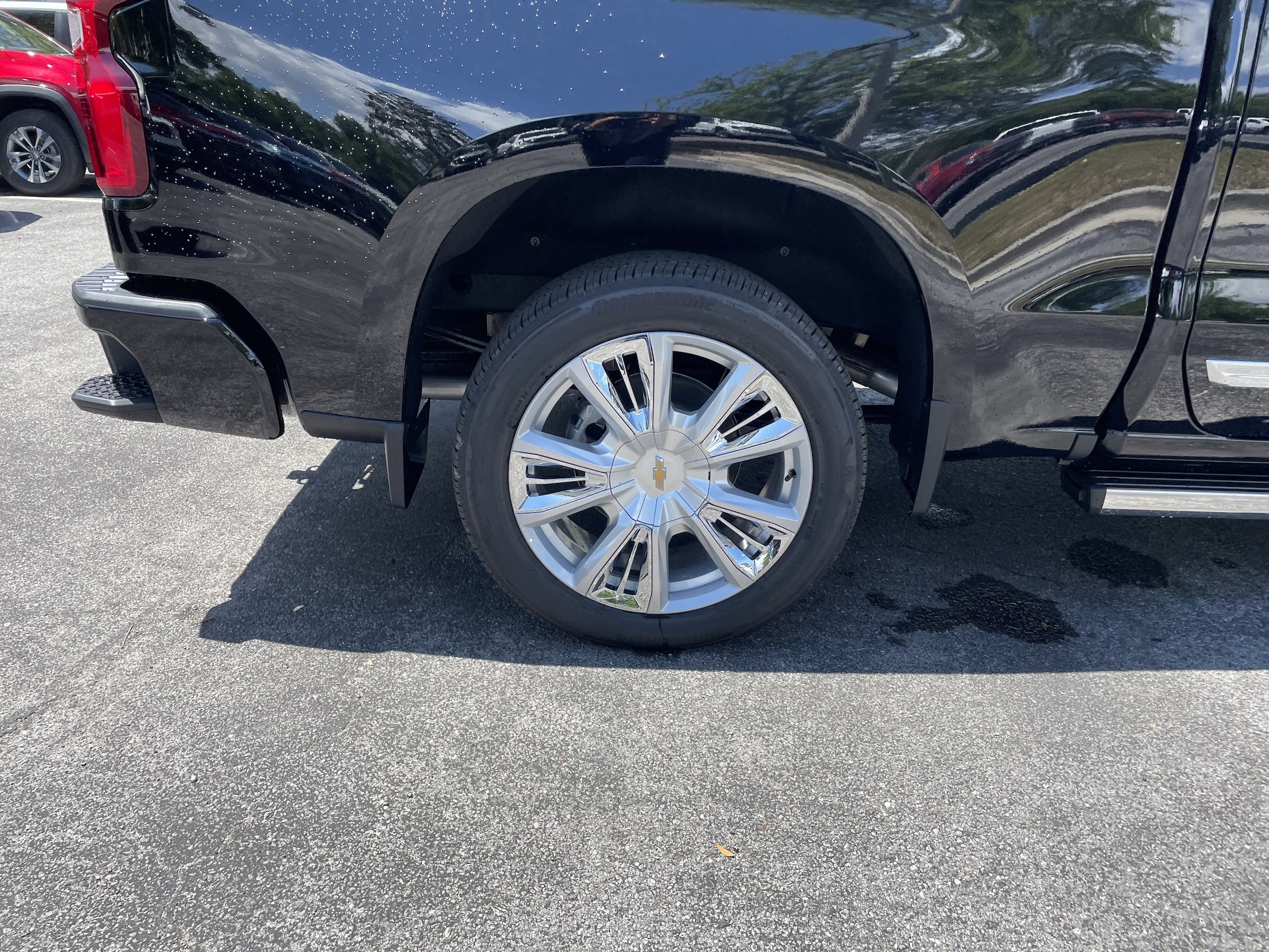 2026 Chevrolet Silverado 1500 High Country - Photo 8