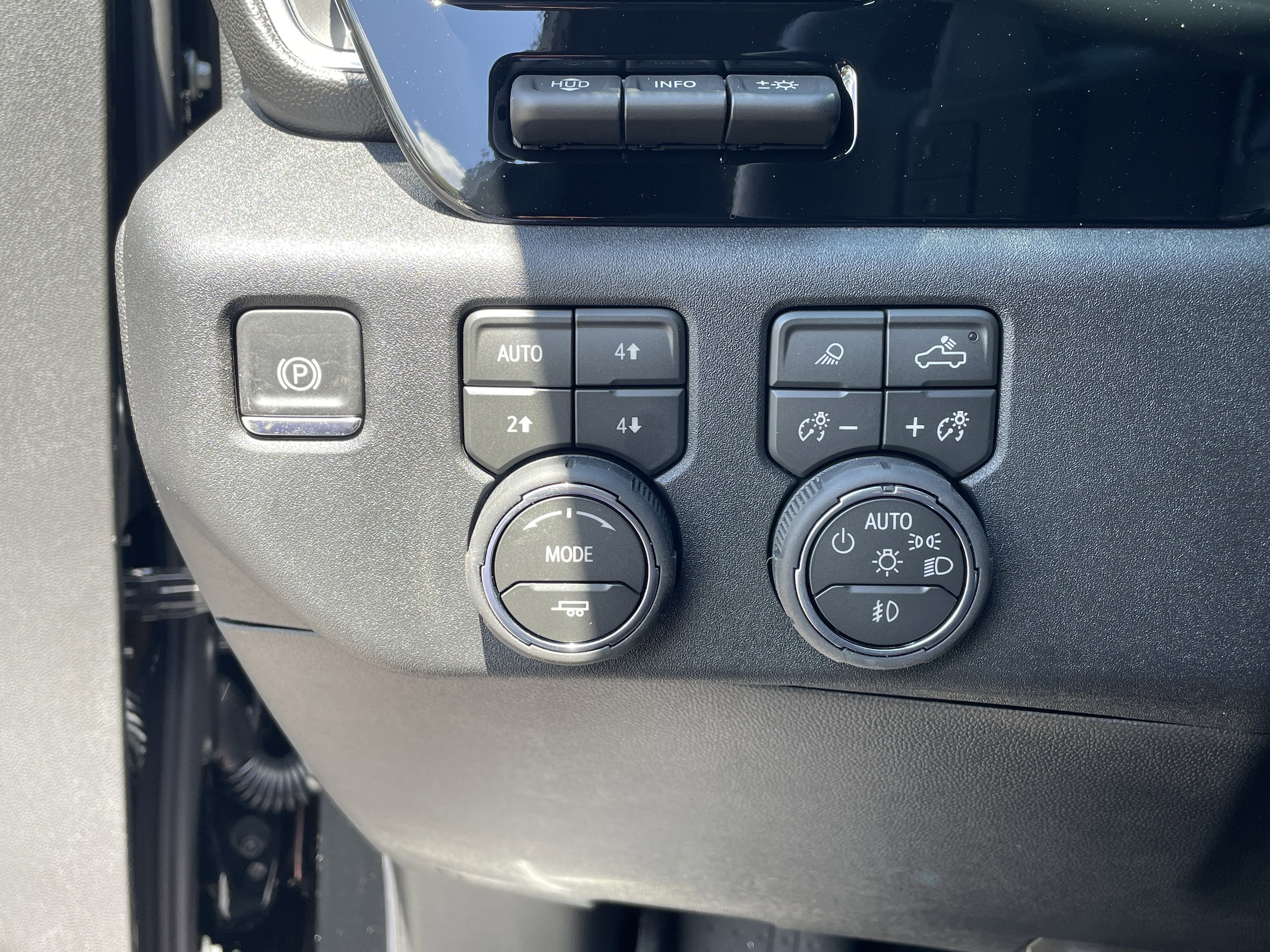 2026 Chevrolet Silverado 1500 High Country - Photo 19