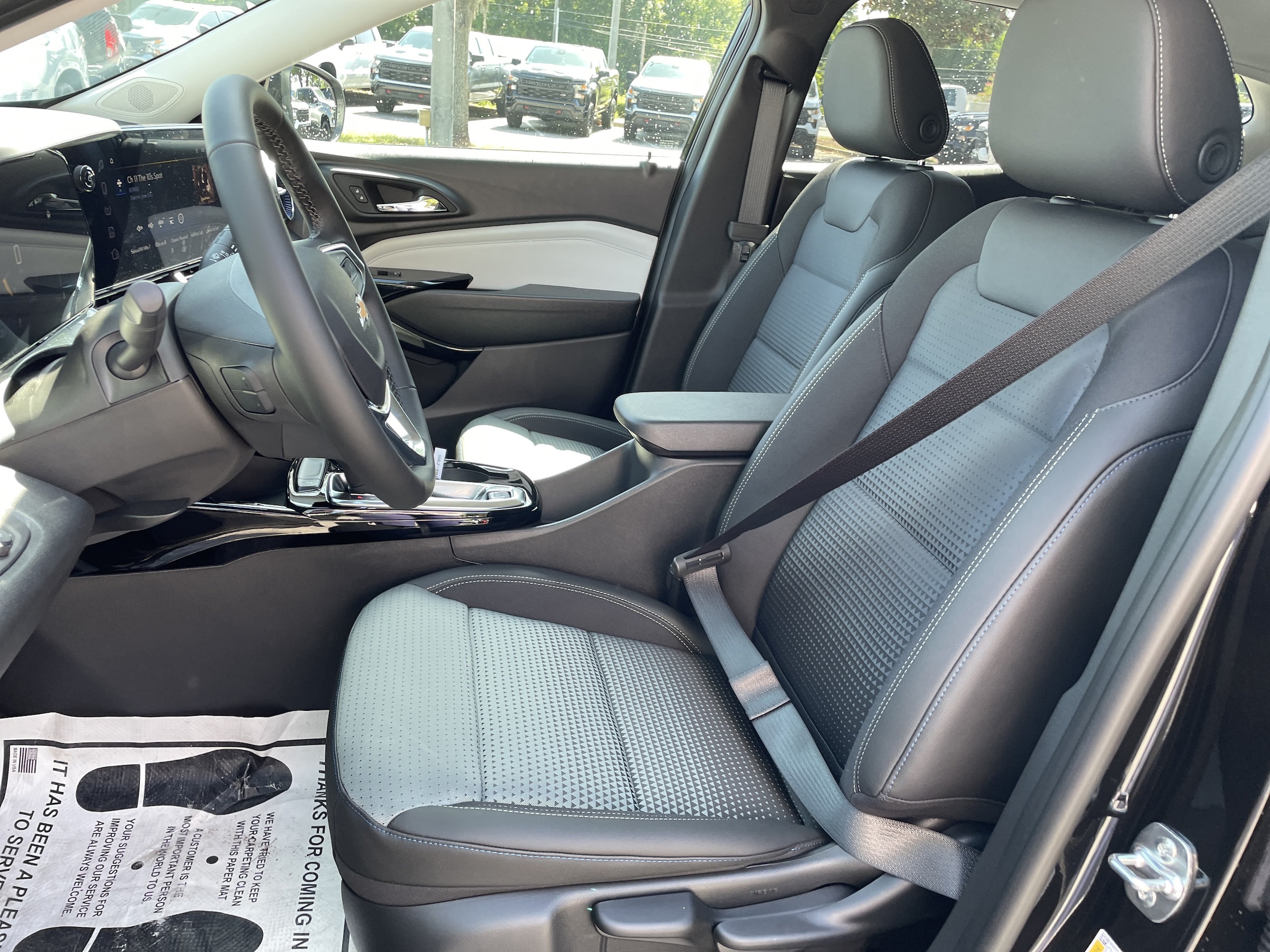 2026 Chevrolet Trax LT - Photo 12