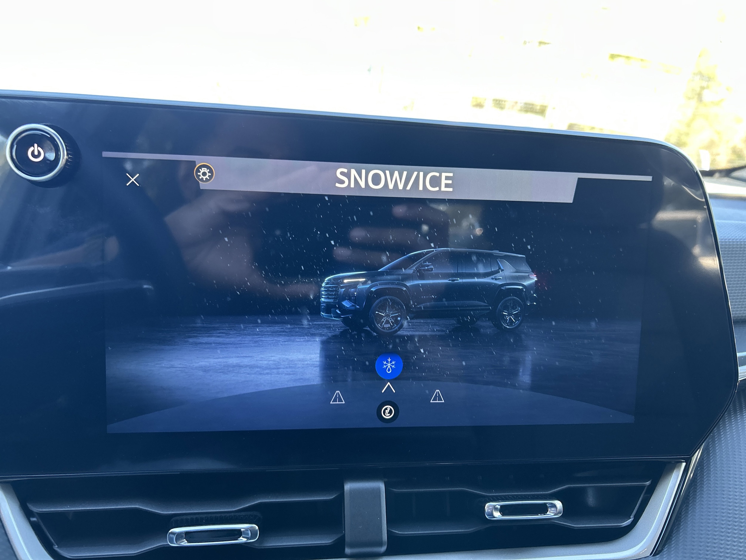 2026 Chevrolet Equinox LT - Photo 31