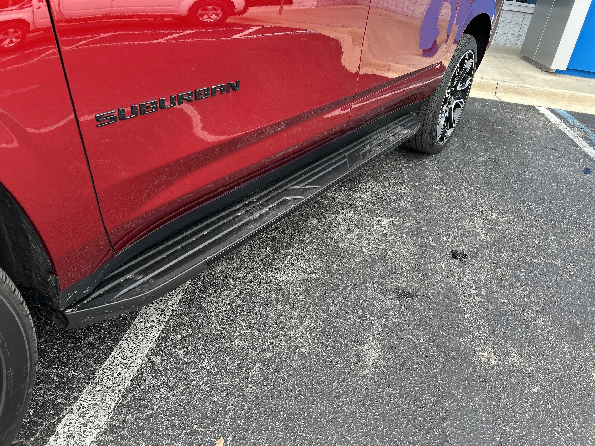 2025 Chevrolet Suburban RST - Photo 20