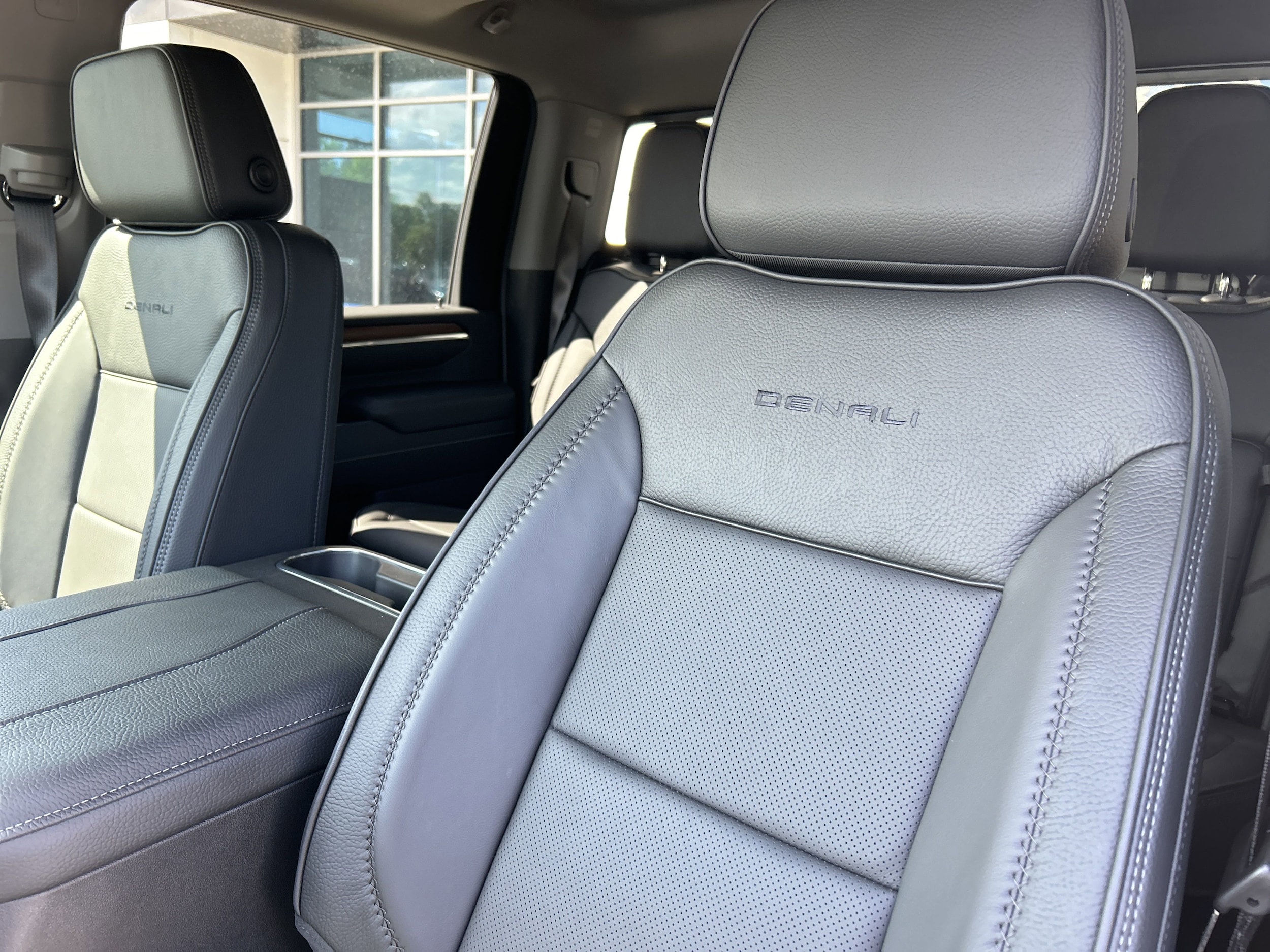 2025 GMC Sierra 2500HD Denali - Photo 20