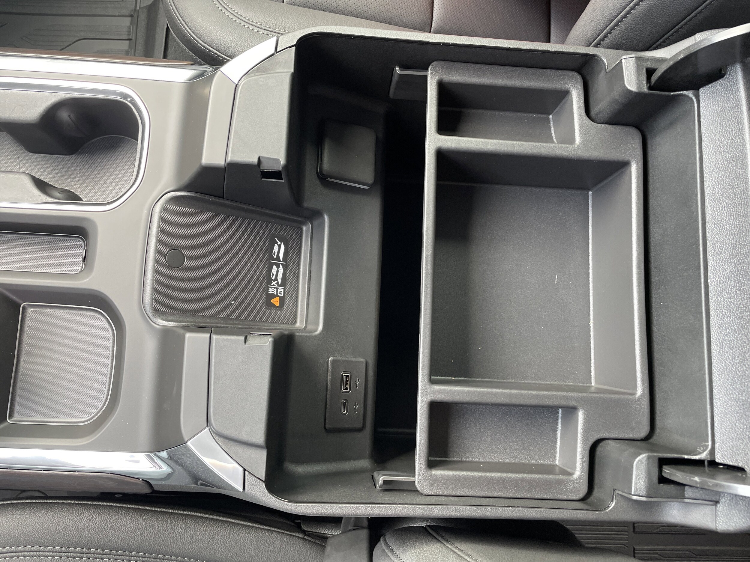 2026 GMC Sierra 1500 SLT - Photo 32
