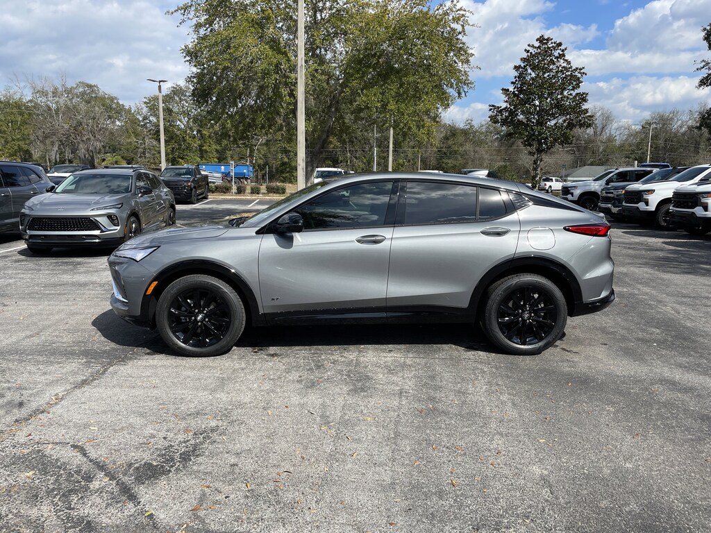 New 2026 Buick Envista Sport Touring SUV