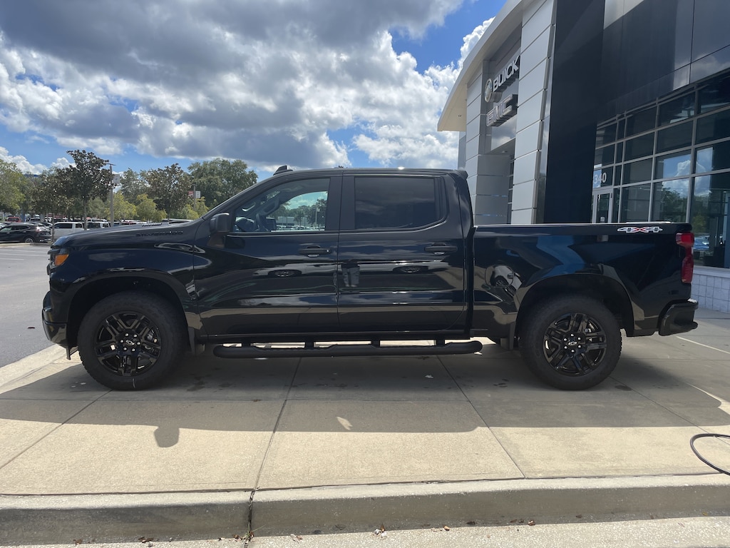 New 2026 Chevrolet Silverado 1500 Custom Truck