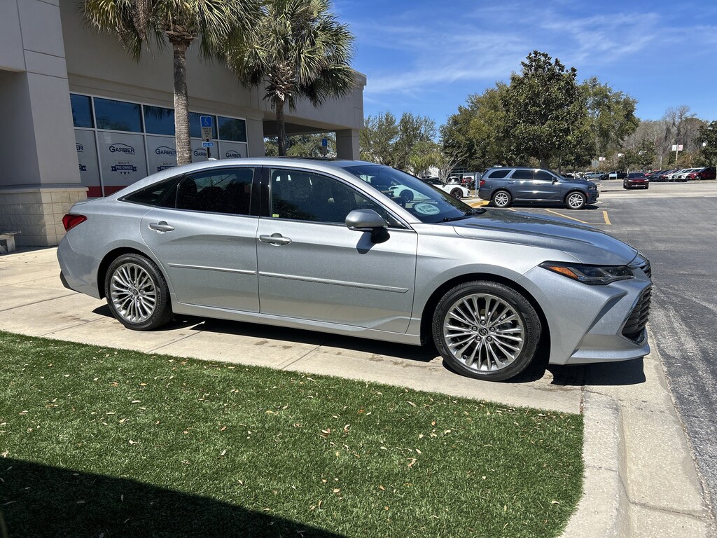 Used 2022 Toyota Avalon Limited Hybrid Sedan
