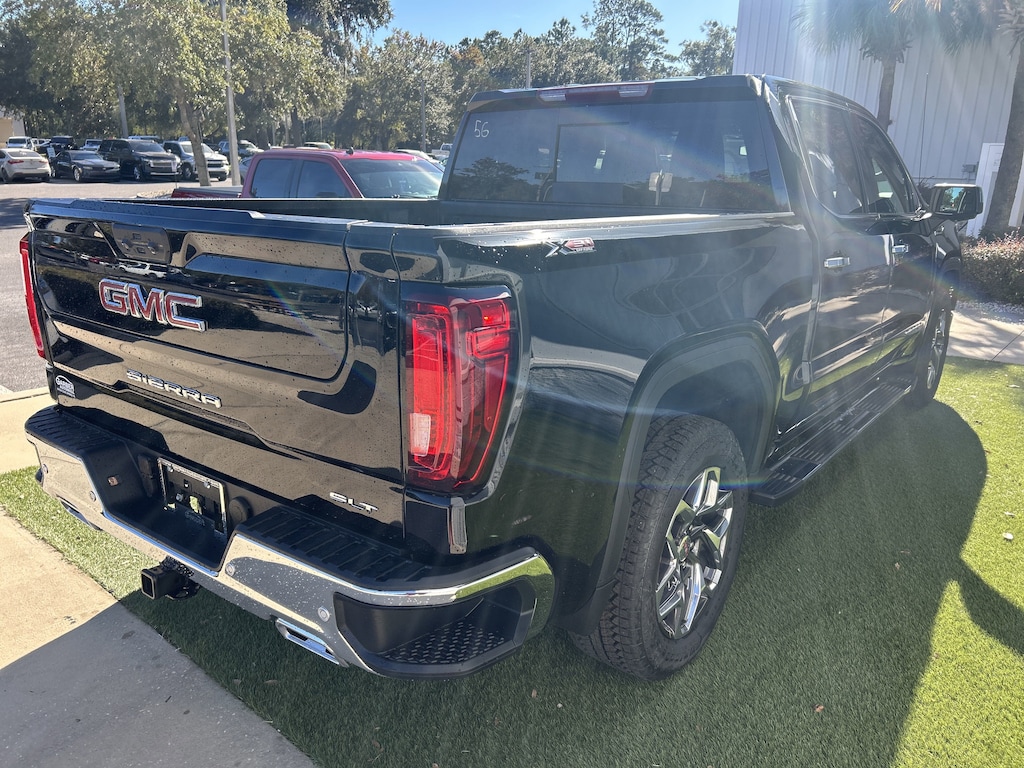 New 2026 GMC Sierra 1500 SLT Truck