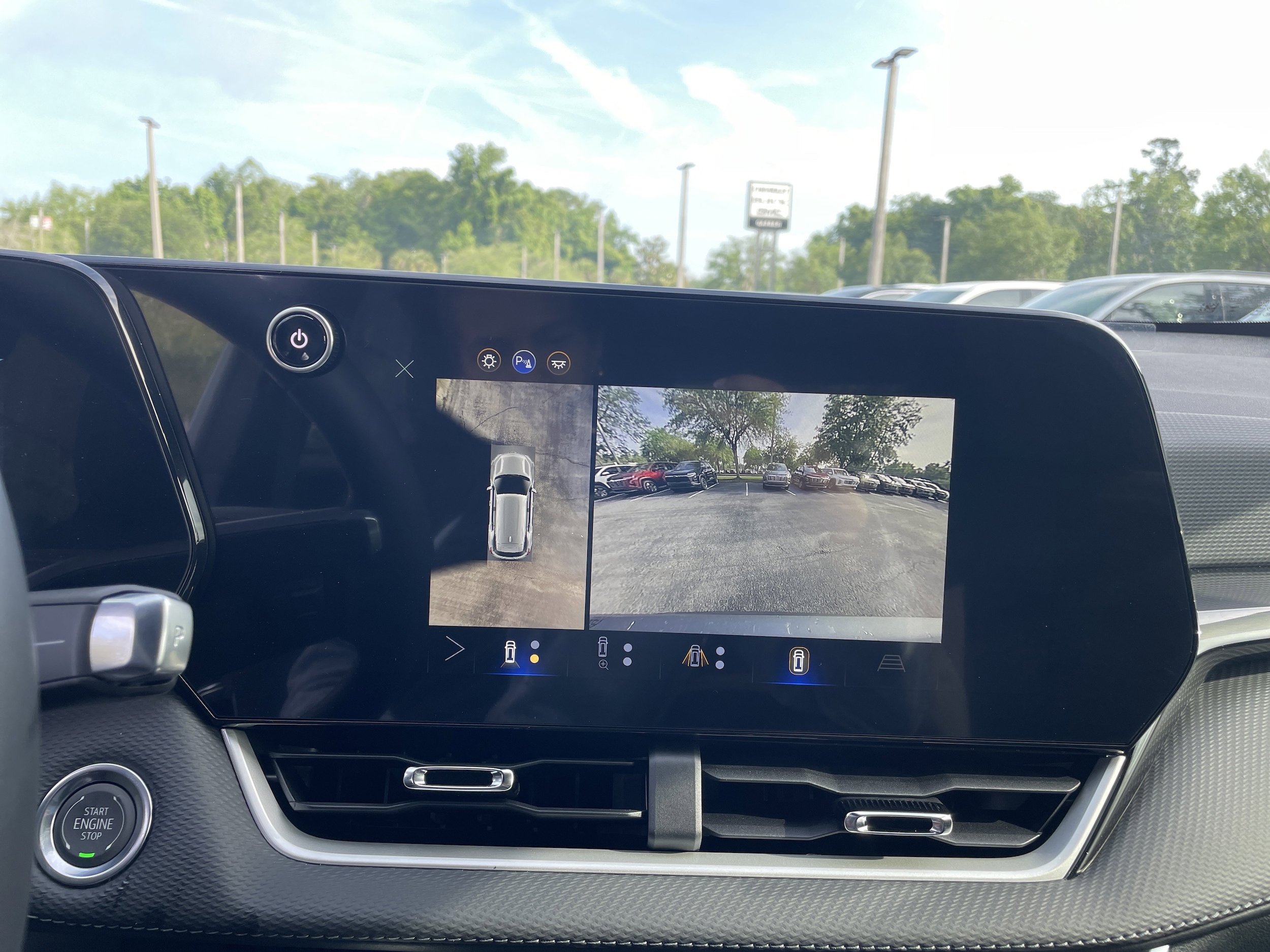 2026 Chevrolet Equinox LT - Photo 21