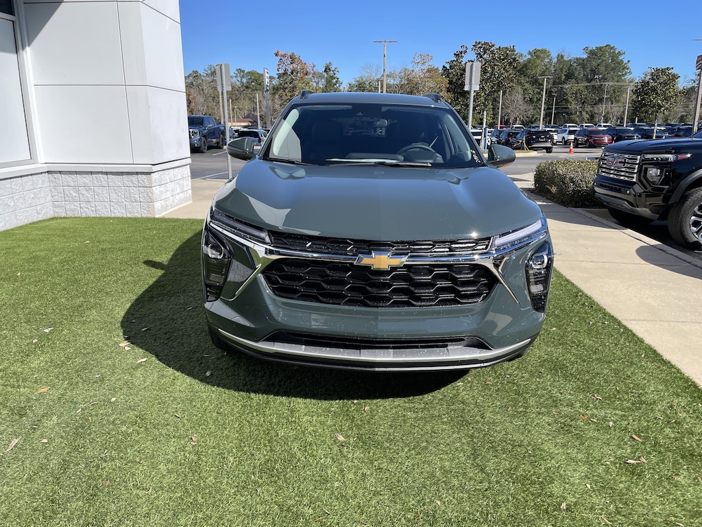 New 2026 Chevrolet Trax LT SUV