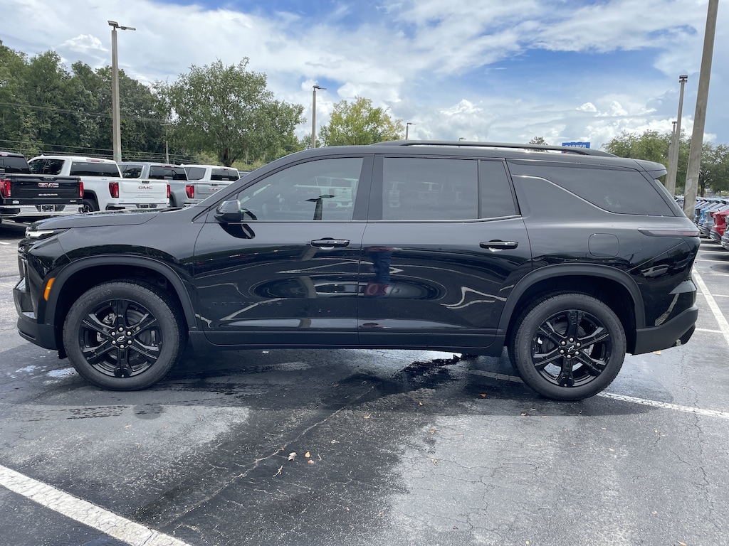 New 2027 Chevrolet Traverse LT SUV