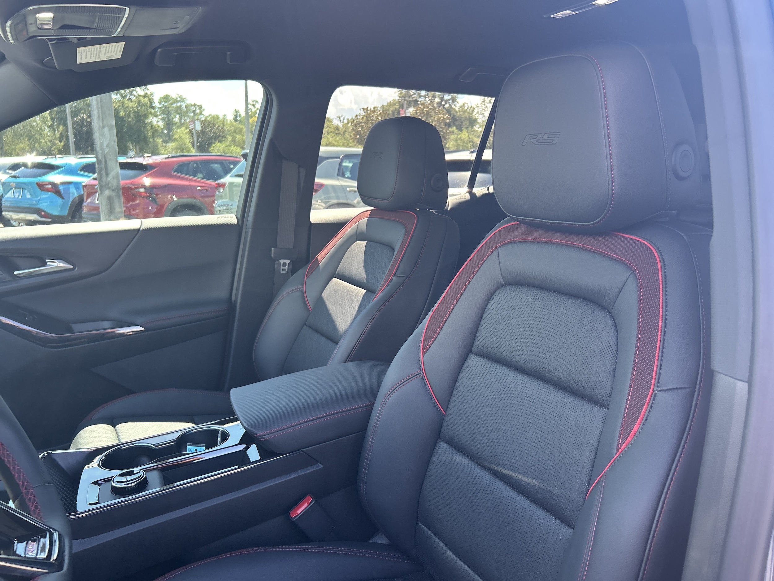 2027 Chevrolet Equinox RS - Photo 13
