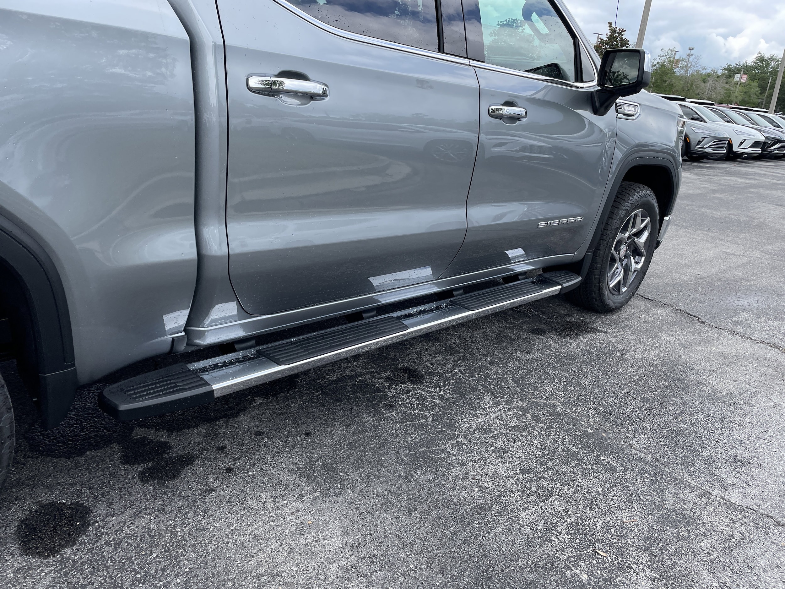 2026 GMC Sierra 1500 SLT - Photo 11