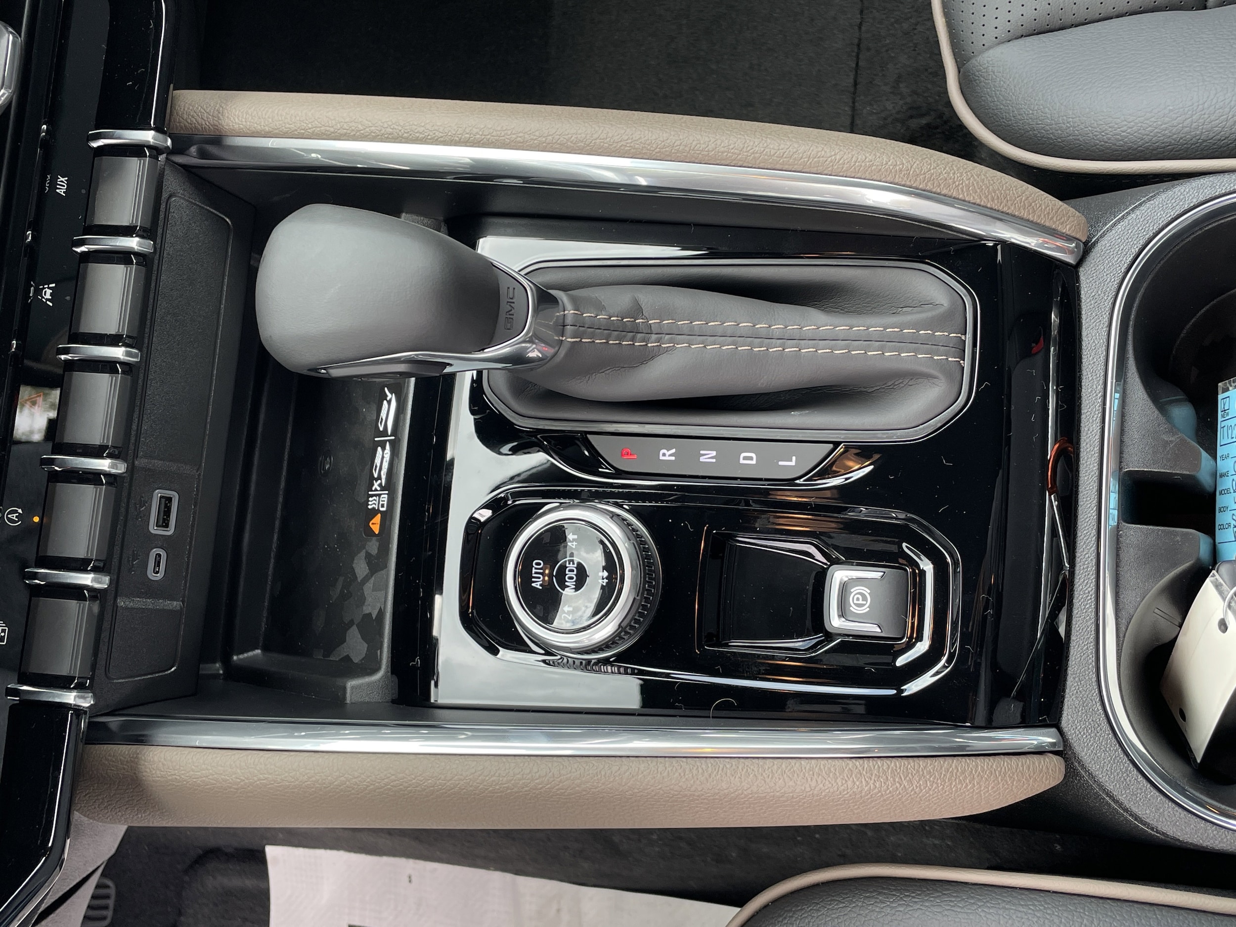 2026 GMC Canyon Denali - Photo 29