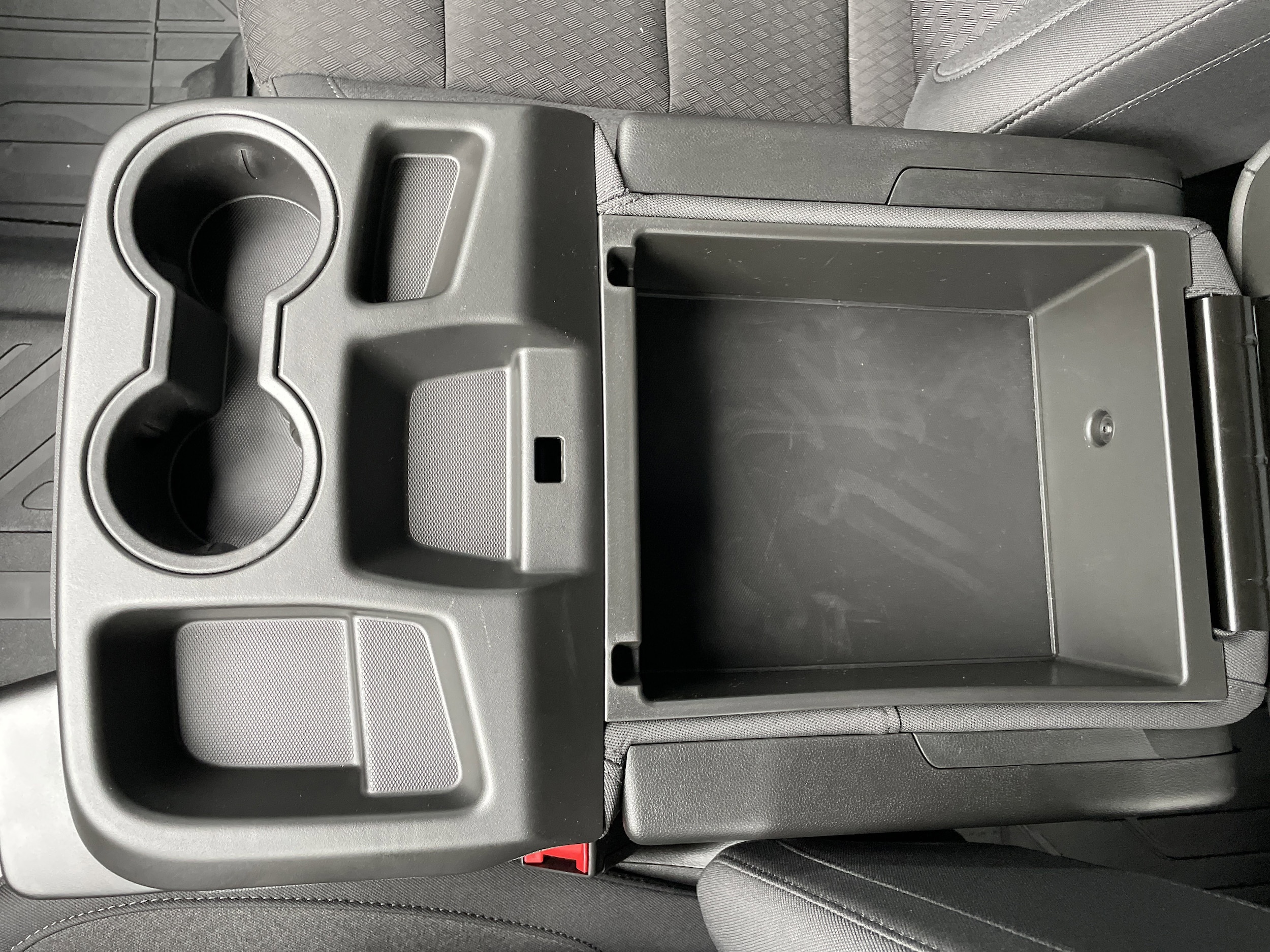 2025 Chevrolet Silverado 1500 LT - Photo 28