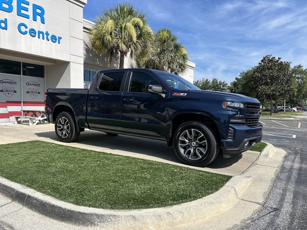 Used 2020 Chevrolet Silverado 1500 RST Truck
