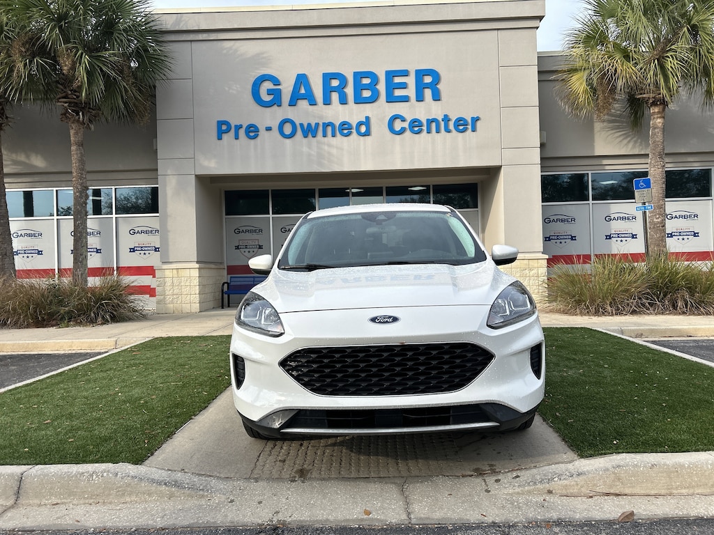 Used 2021 Ford Escape SE Hybrid