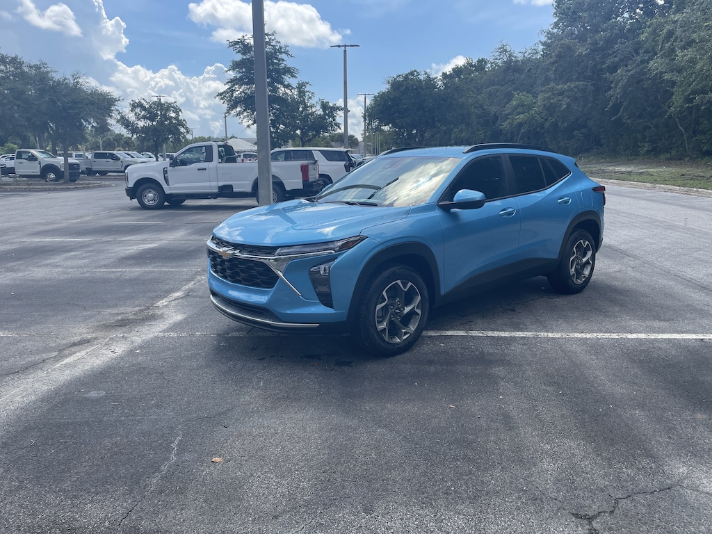 New 2026 Chevrolet Trax LT SUV