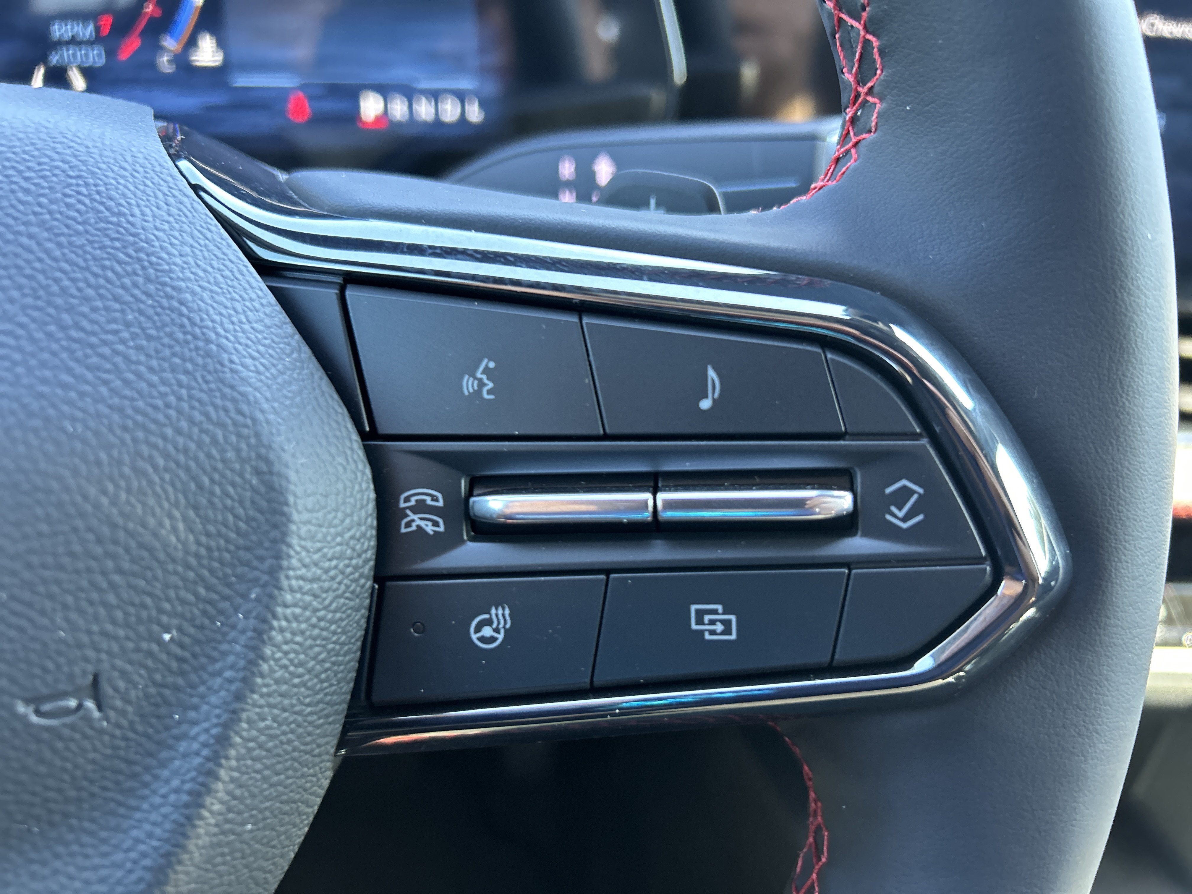 2027 Chevrolet Equinox RS - Photo 19