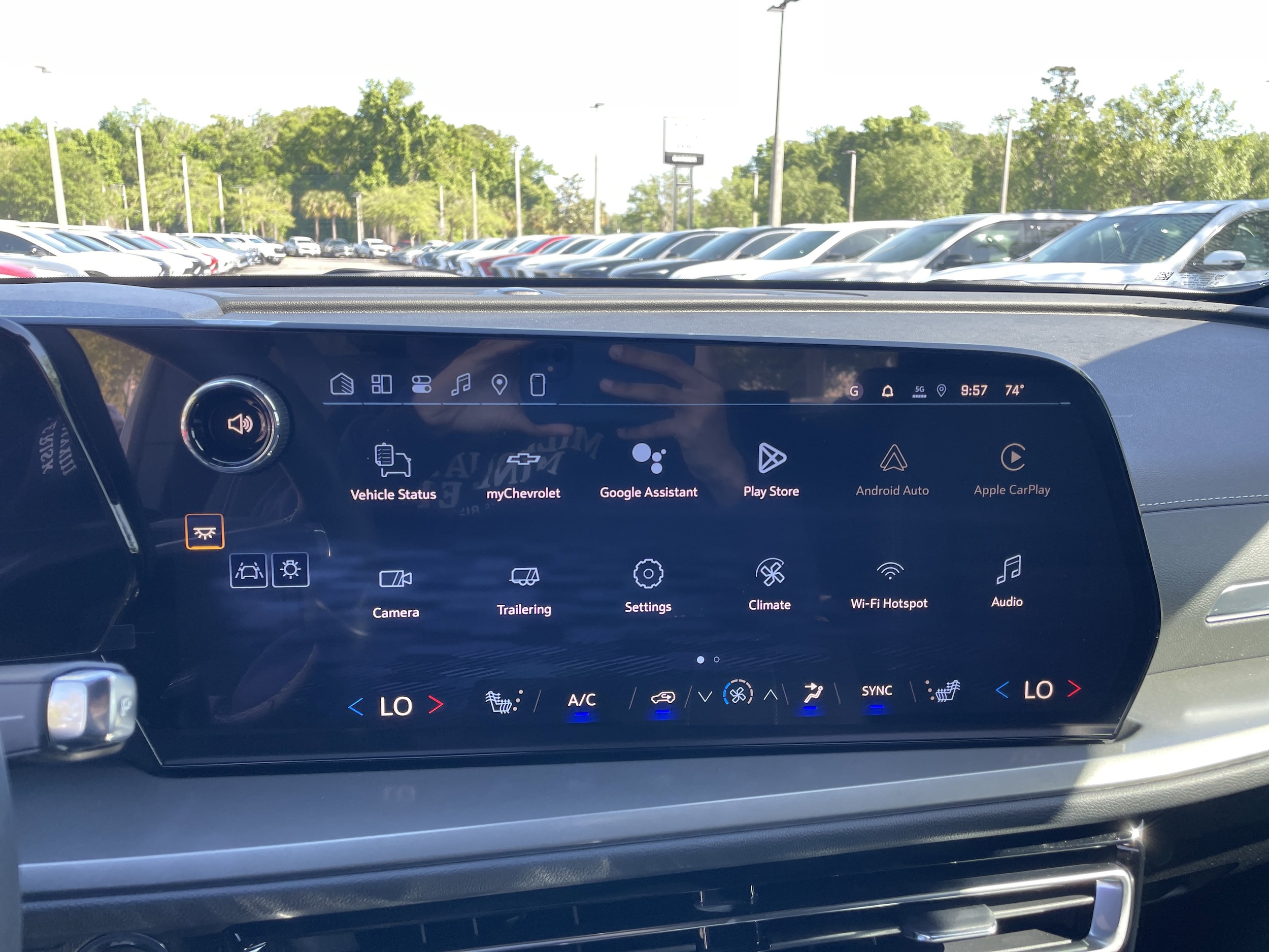 2026 Chevrolet Traverse LT - Photo 22