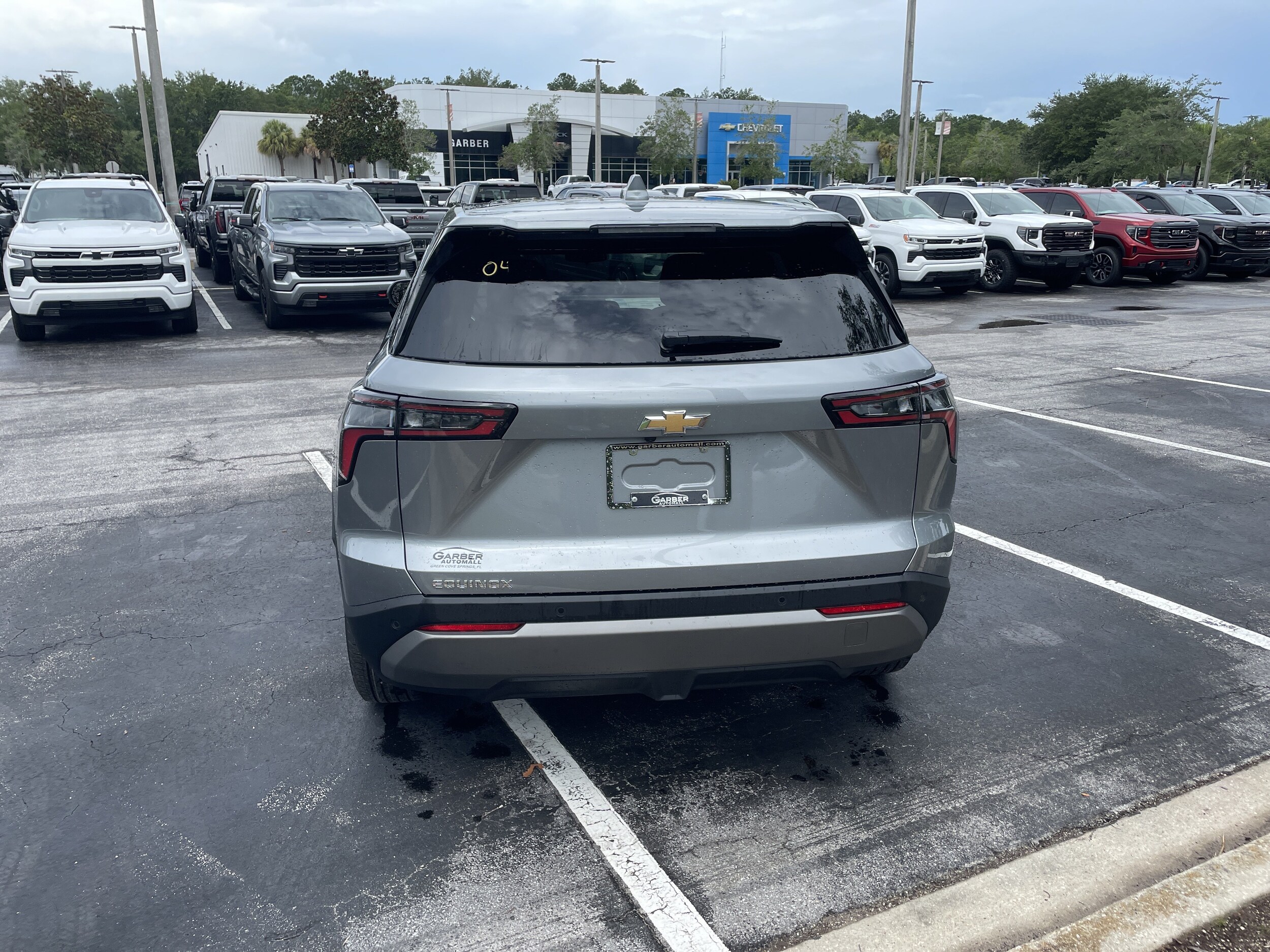2027 Chevrolet Equinox LT - Photo 6