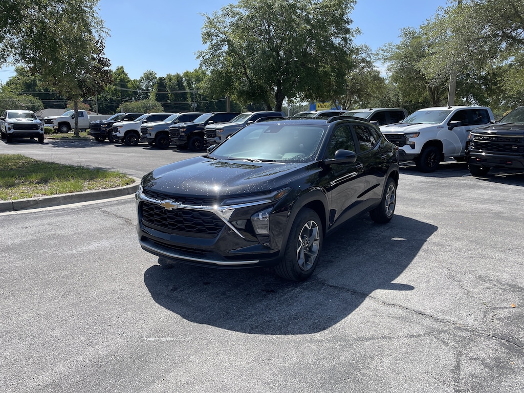 New 2026 Chevrolet Trax LT SUV