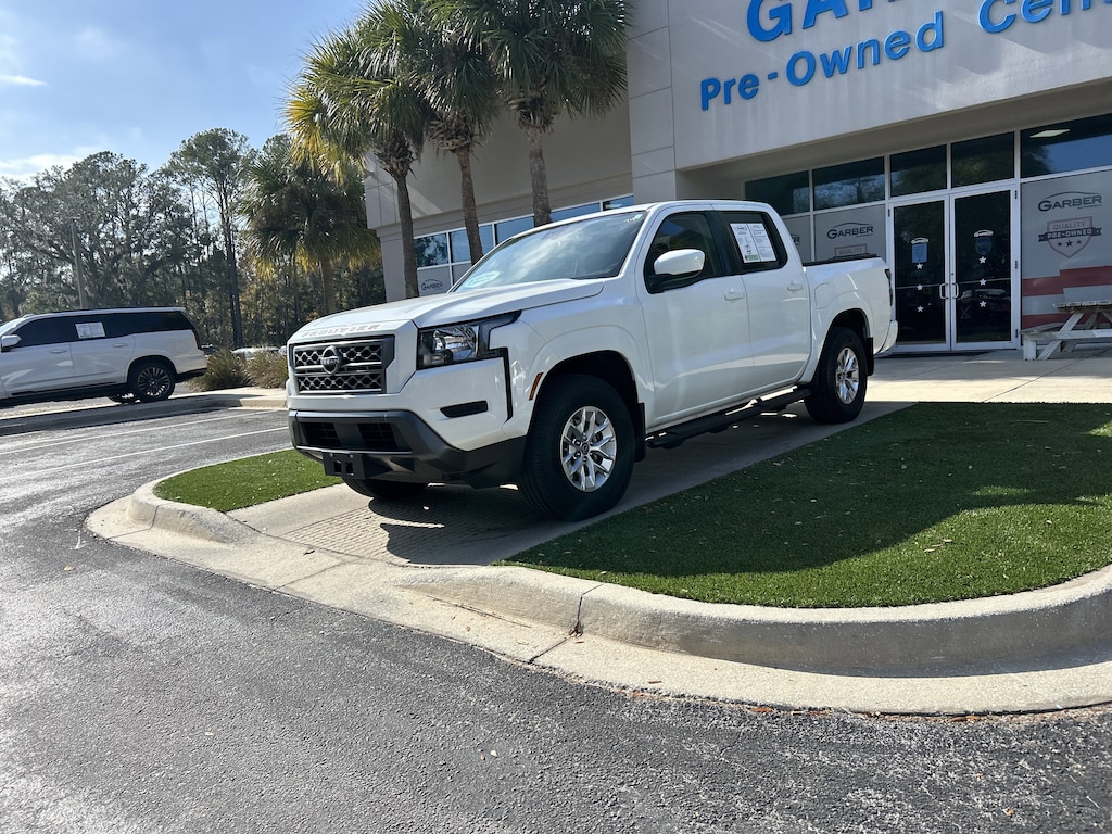 Used 2024 Nissan Frontier SV