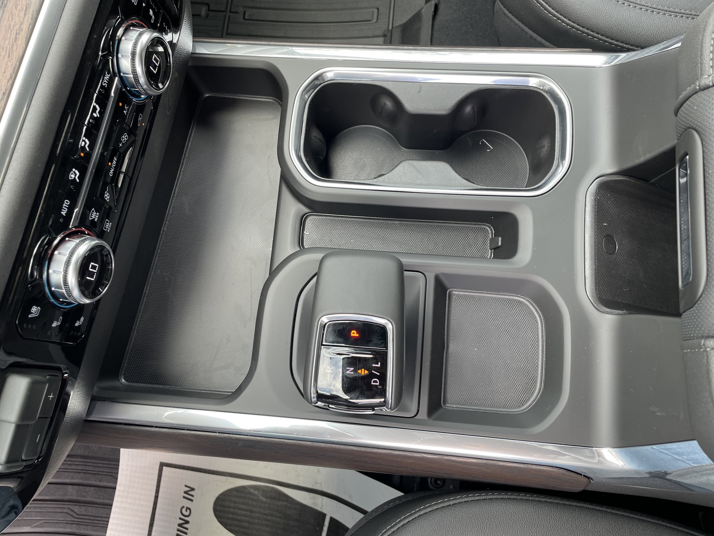 2026 GMC Sierra 1500 SLT - Photo 30