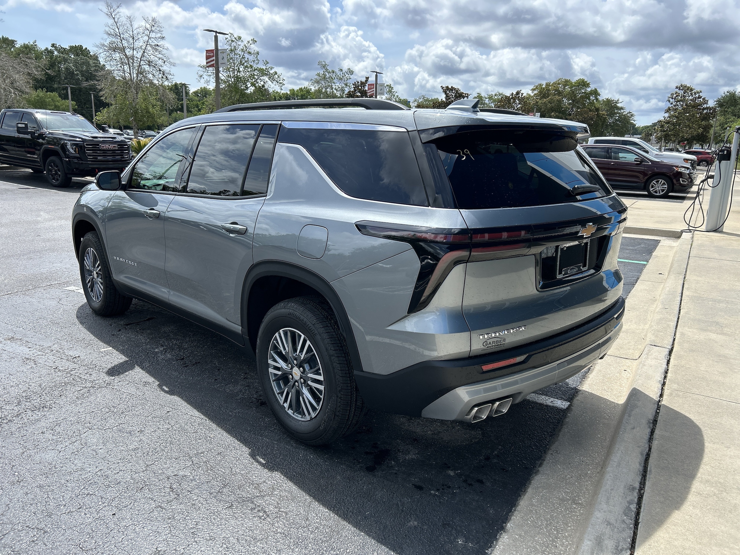 2026 Chevrolet Traverse LT - Photo 7